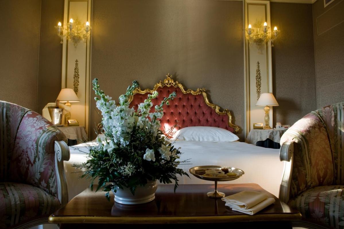 Deluxe Double Room with Grand Canal View,1595398311:JPEG