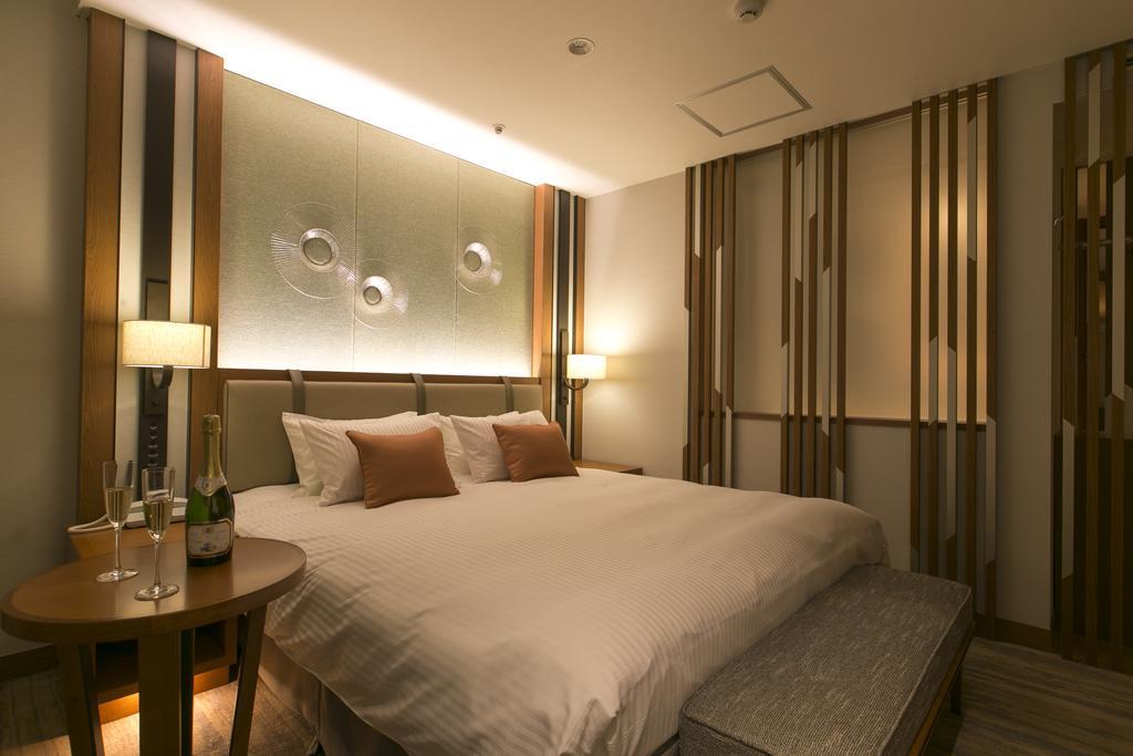King Double Room on Higher Floor with Park View