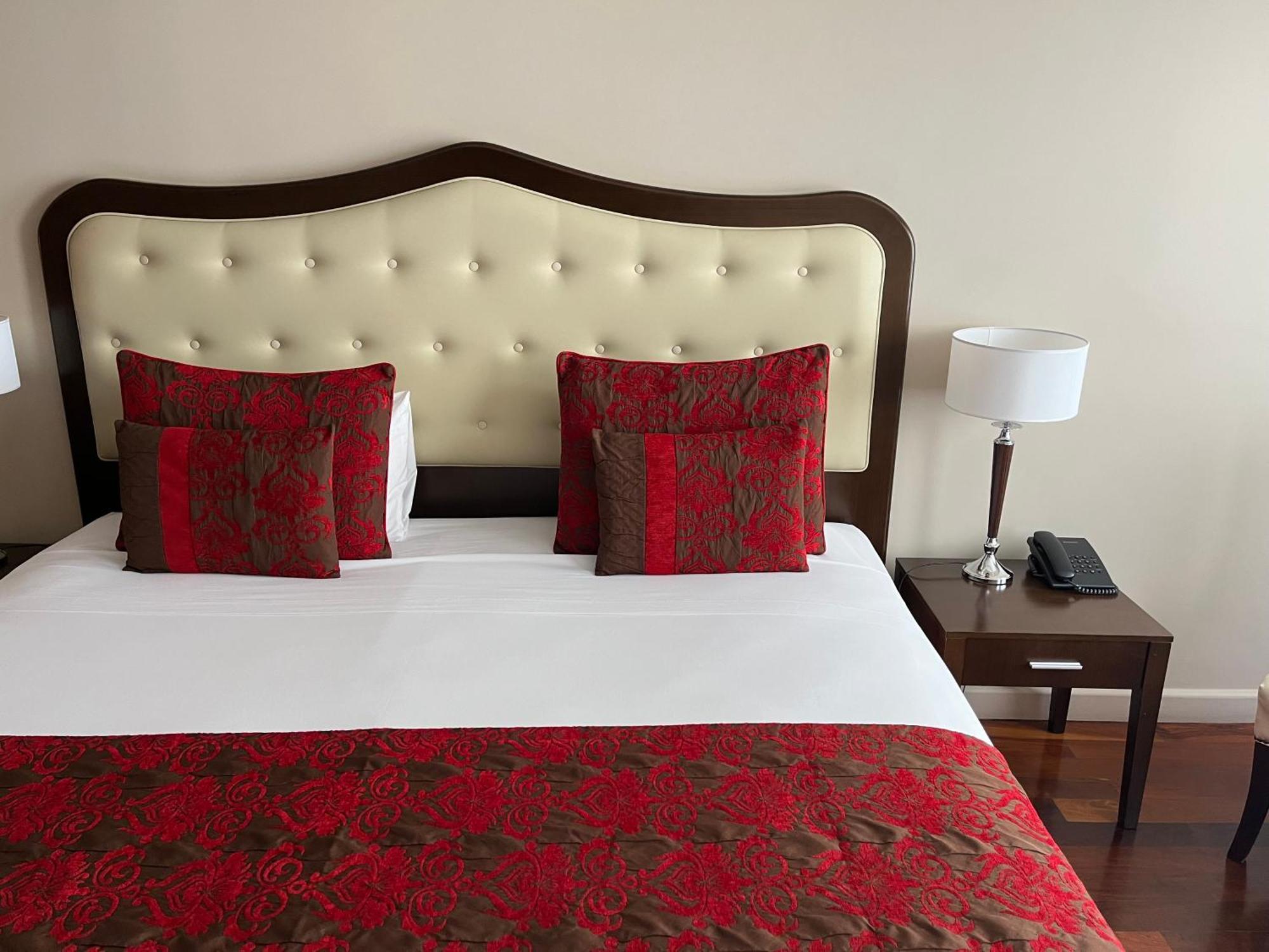 Classic Double Room,1596033075:JPEG