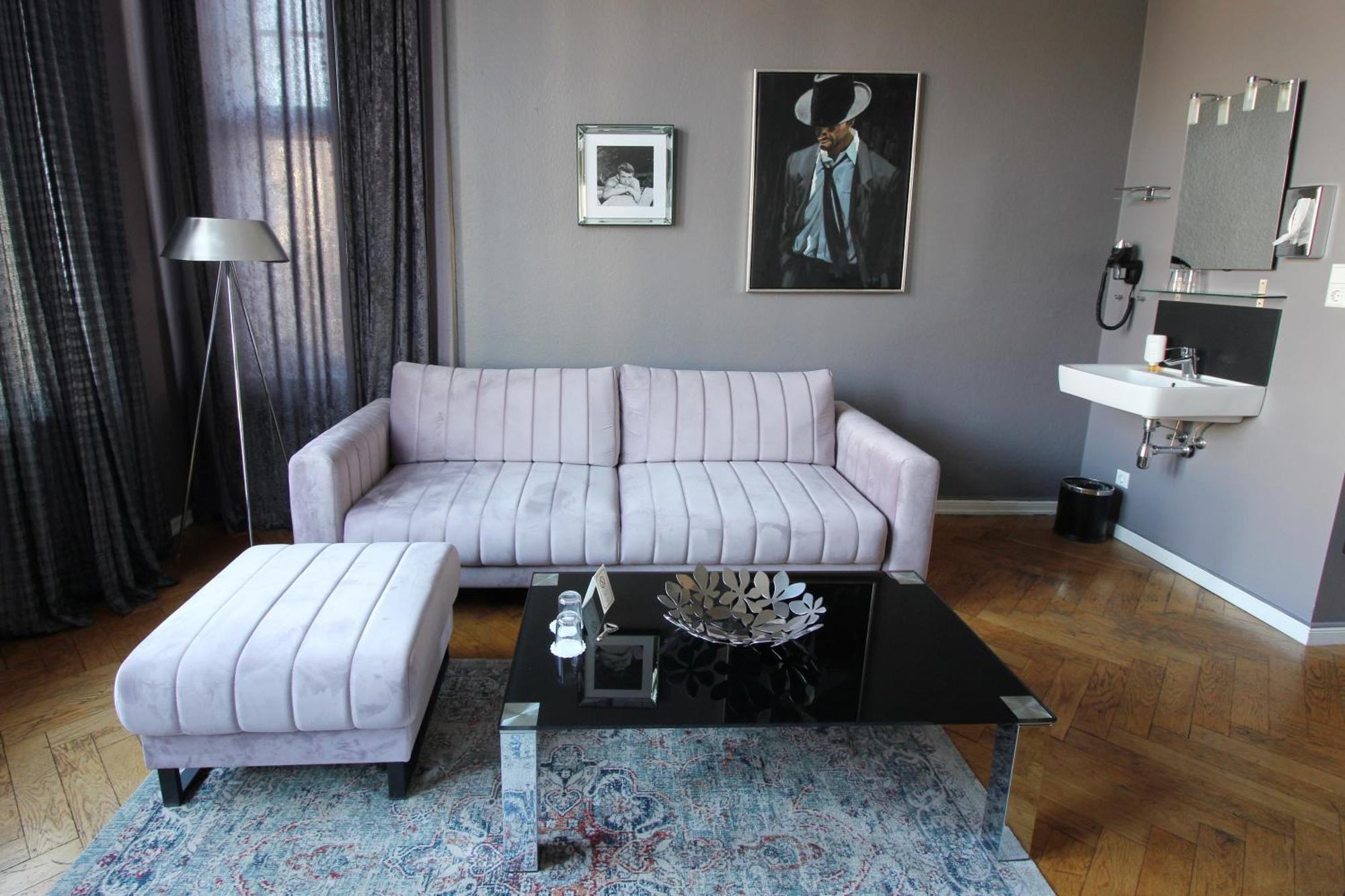 Suite
