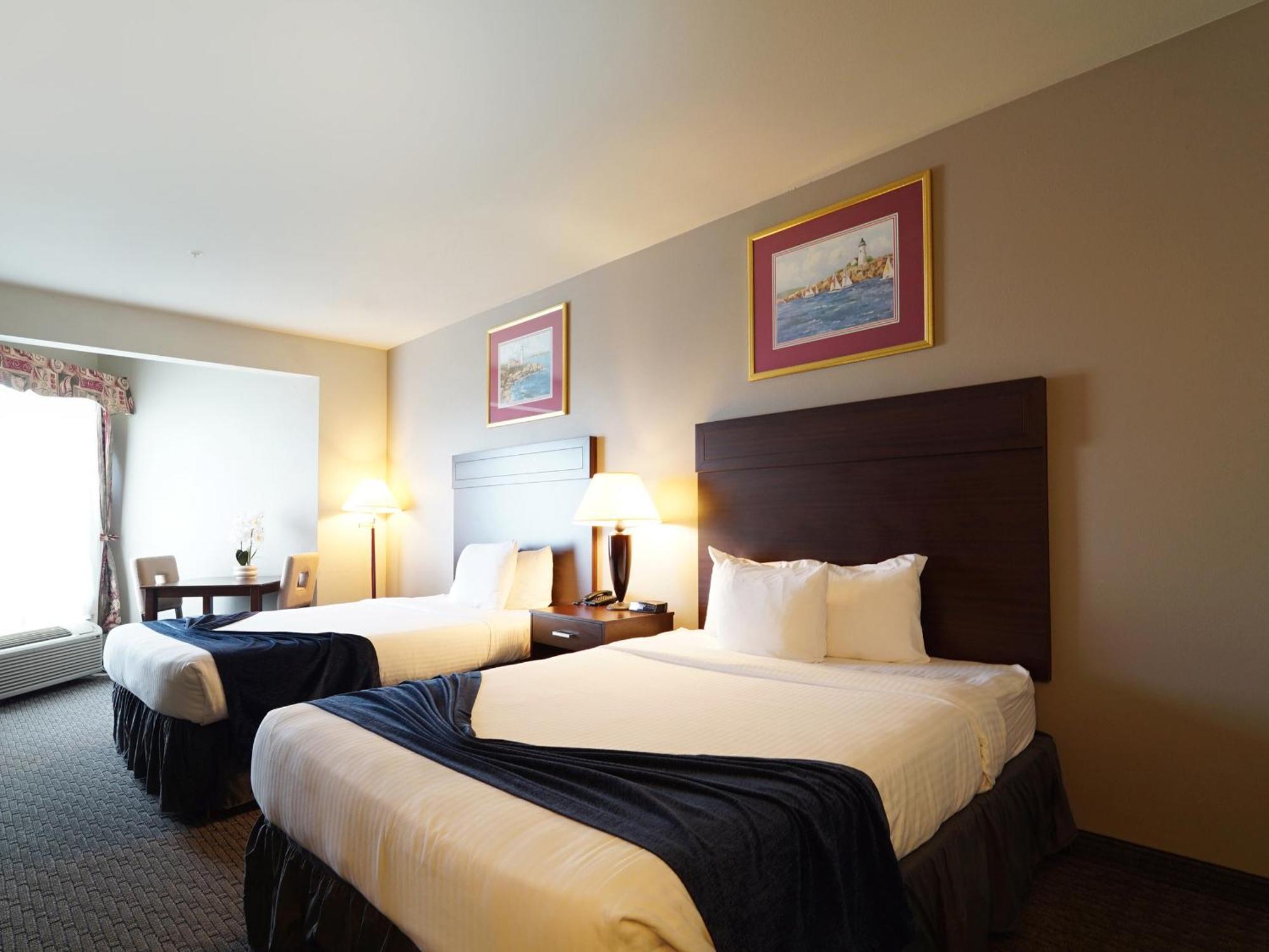 Queen Room Two Queen Beds