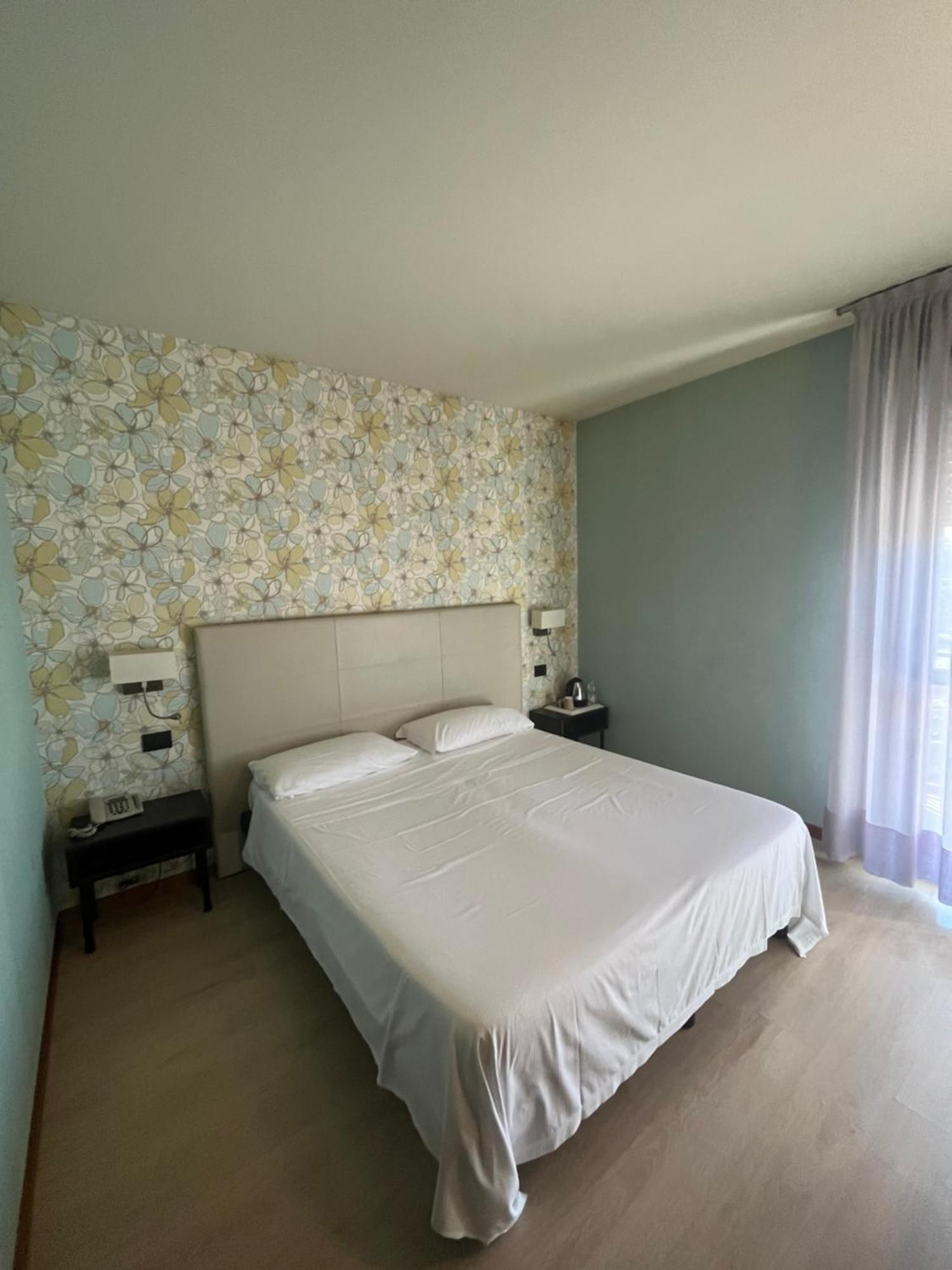 Standard Double or Twin Room Balcony,1598892439:JPEG