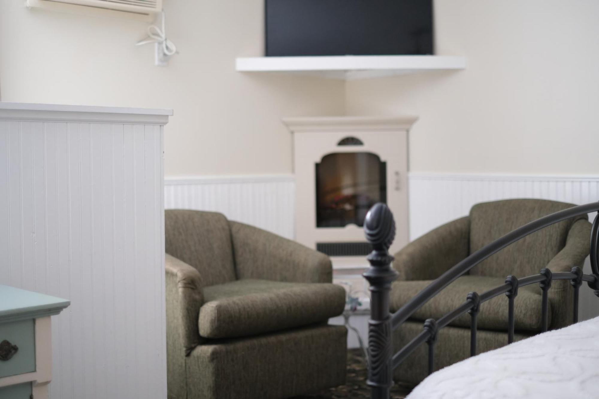 King Suite with Spa Bath