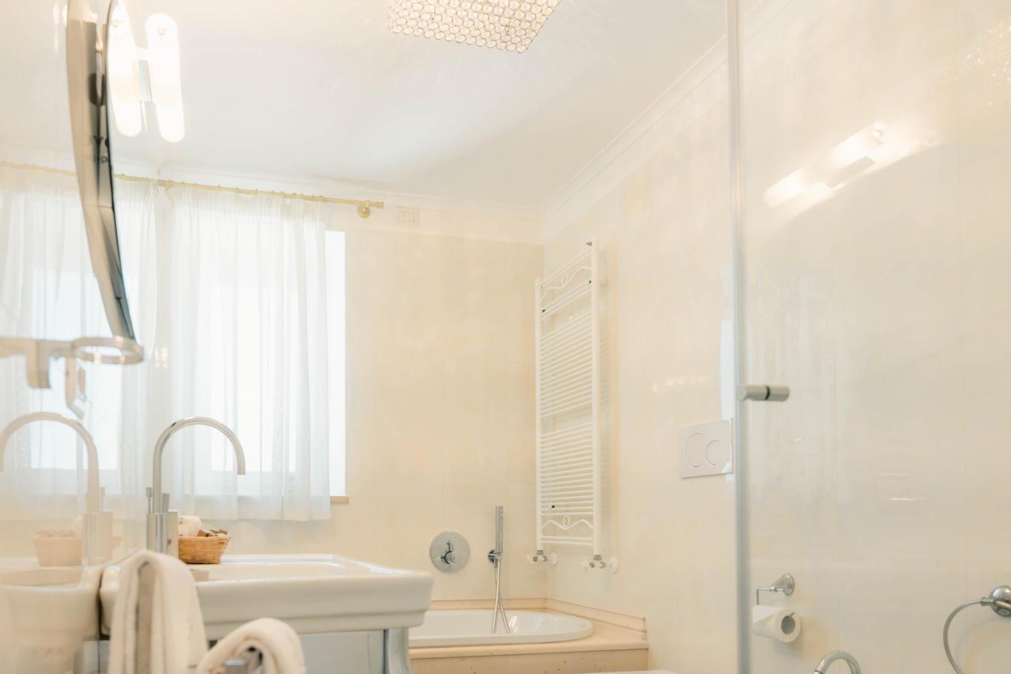 Superior Double Room,1599661350:JPEG