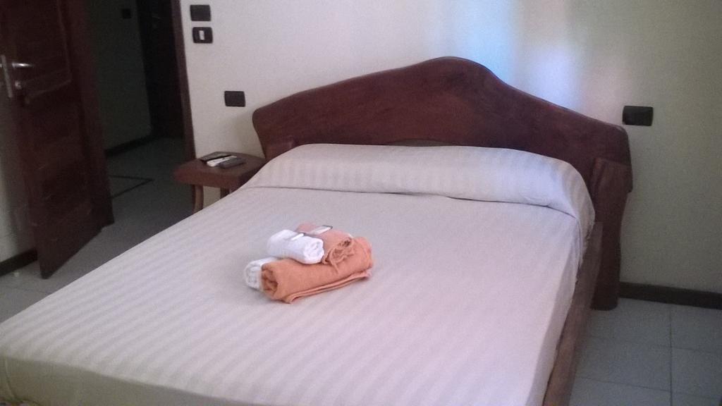 Standard Double Room,172625232:JPEG