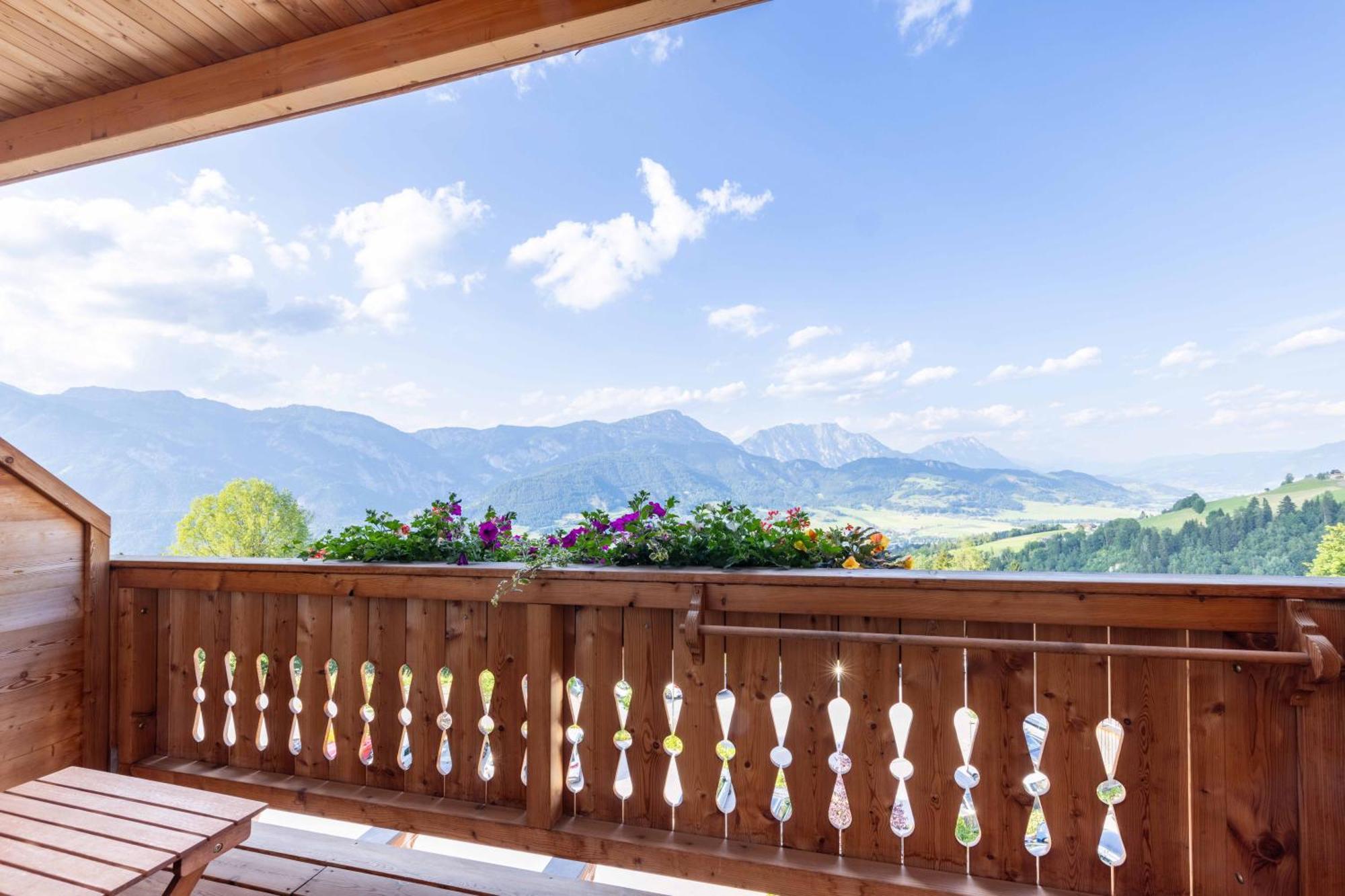 King Room Mountain View