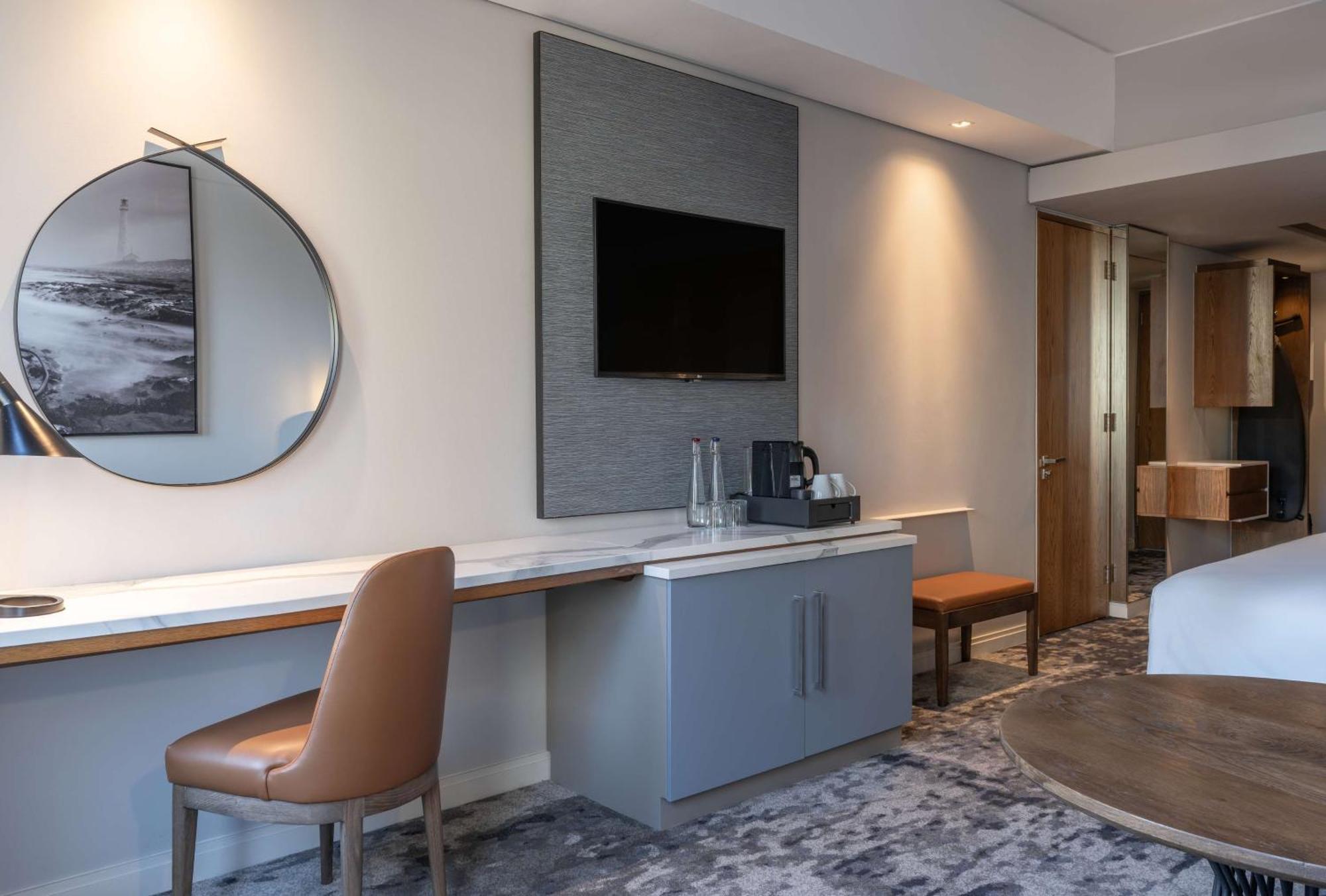 Junior Suite,1689838949:JPEG