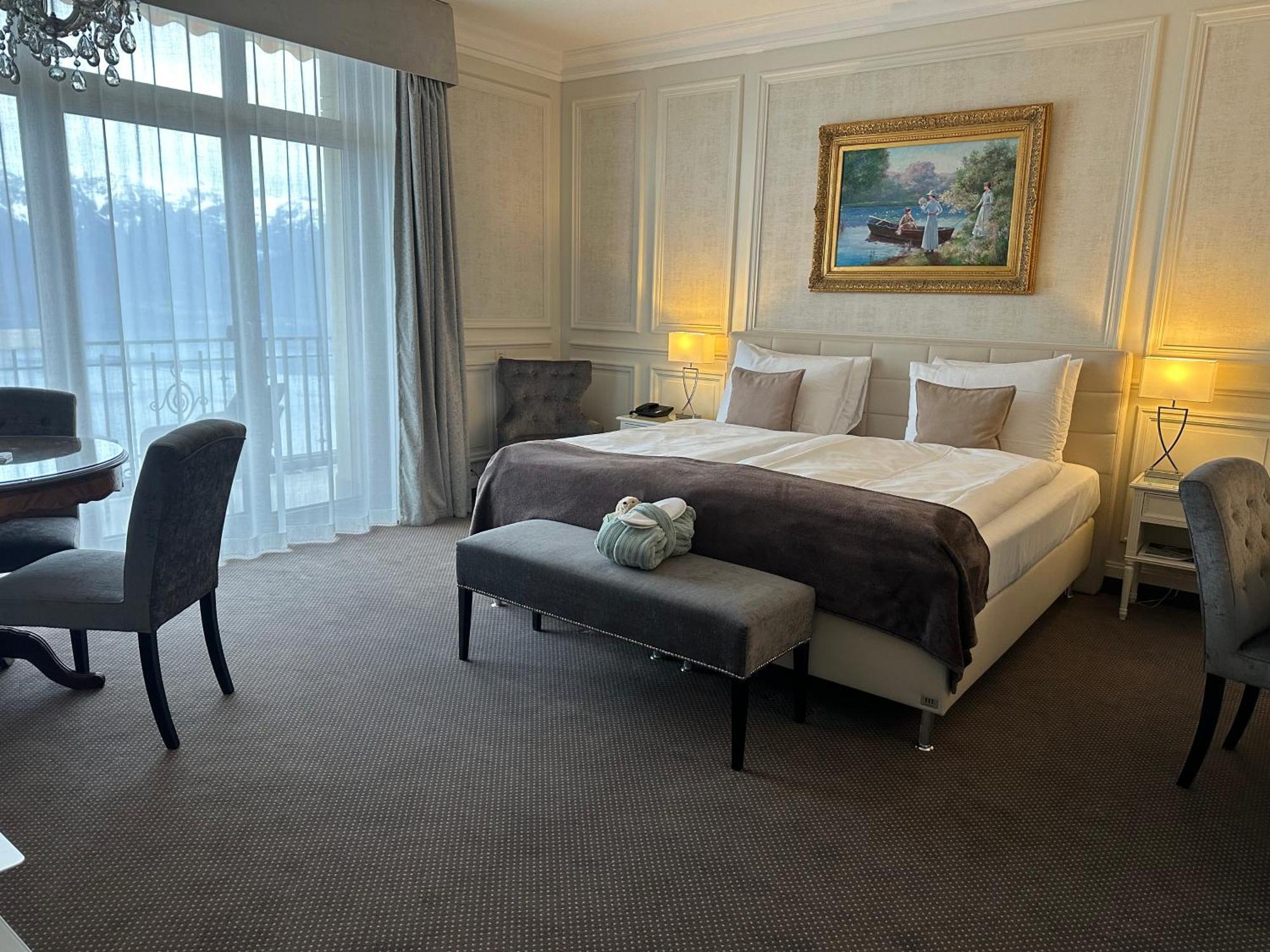 Two-Bedroom Family Room,1706793625:JPEG