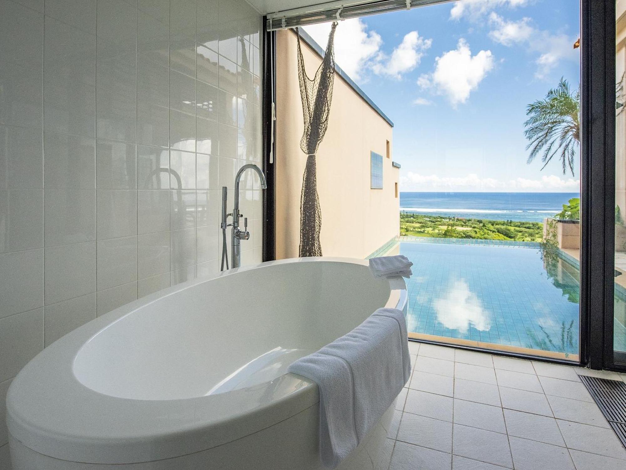 Pool Villa Lagoon Suite Double Room Lagoon building - Non-Smoking,1600572358:JPEG