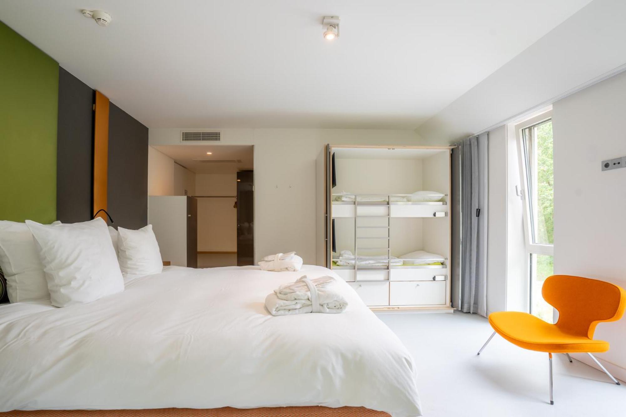 Deluxe Quadruple Room,1602323168:JPEG
