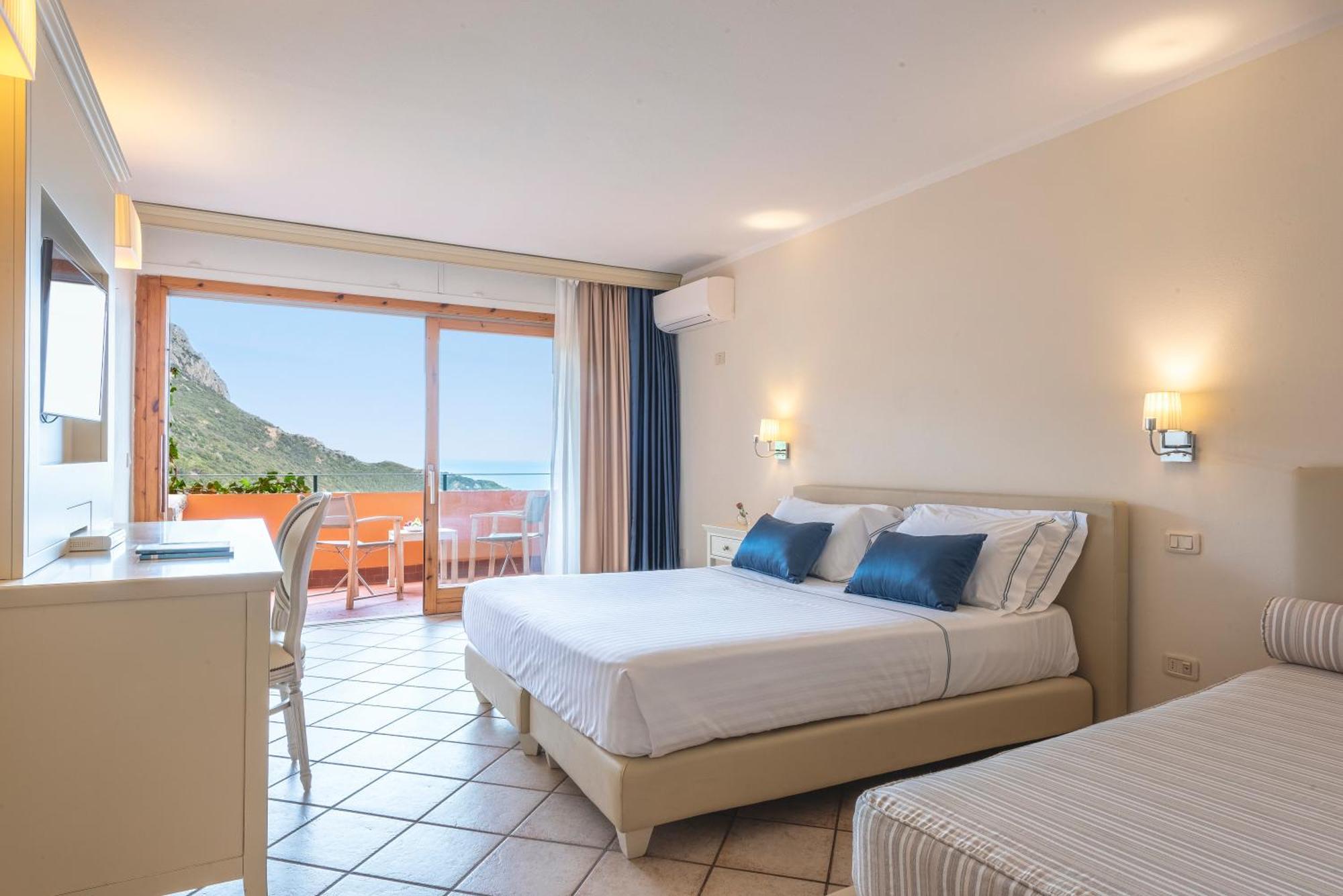 Deluxe Double Room Balcony Sea View