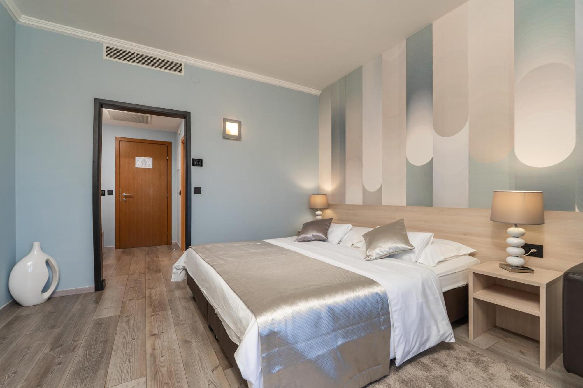 Double or Twin Room Balcony