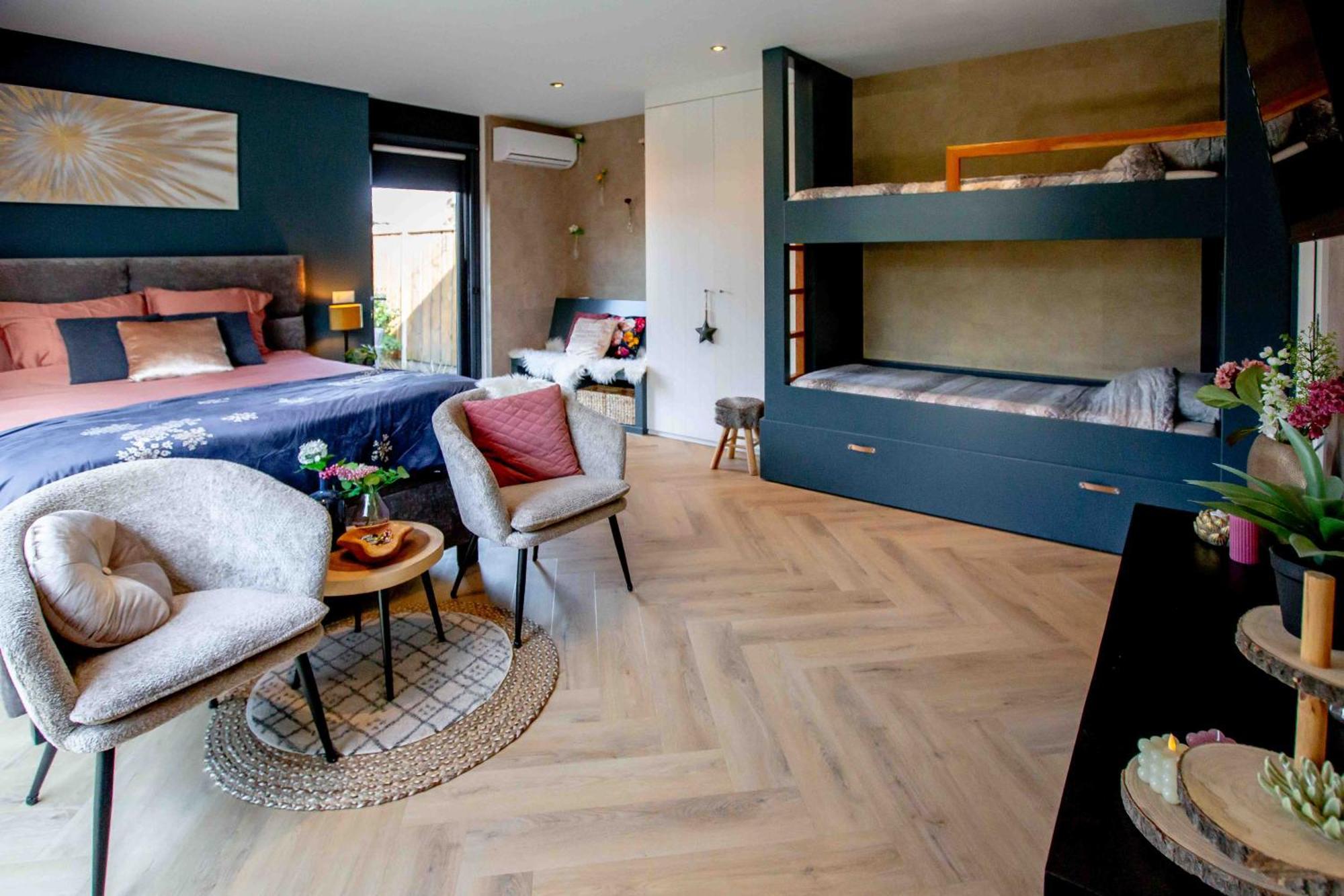 Deluxe Quadruple Room