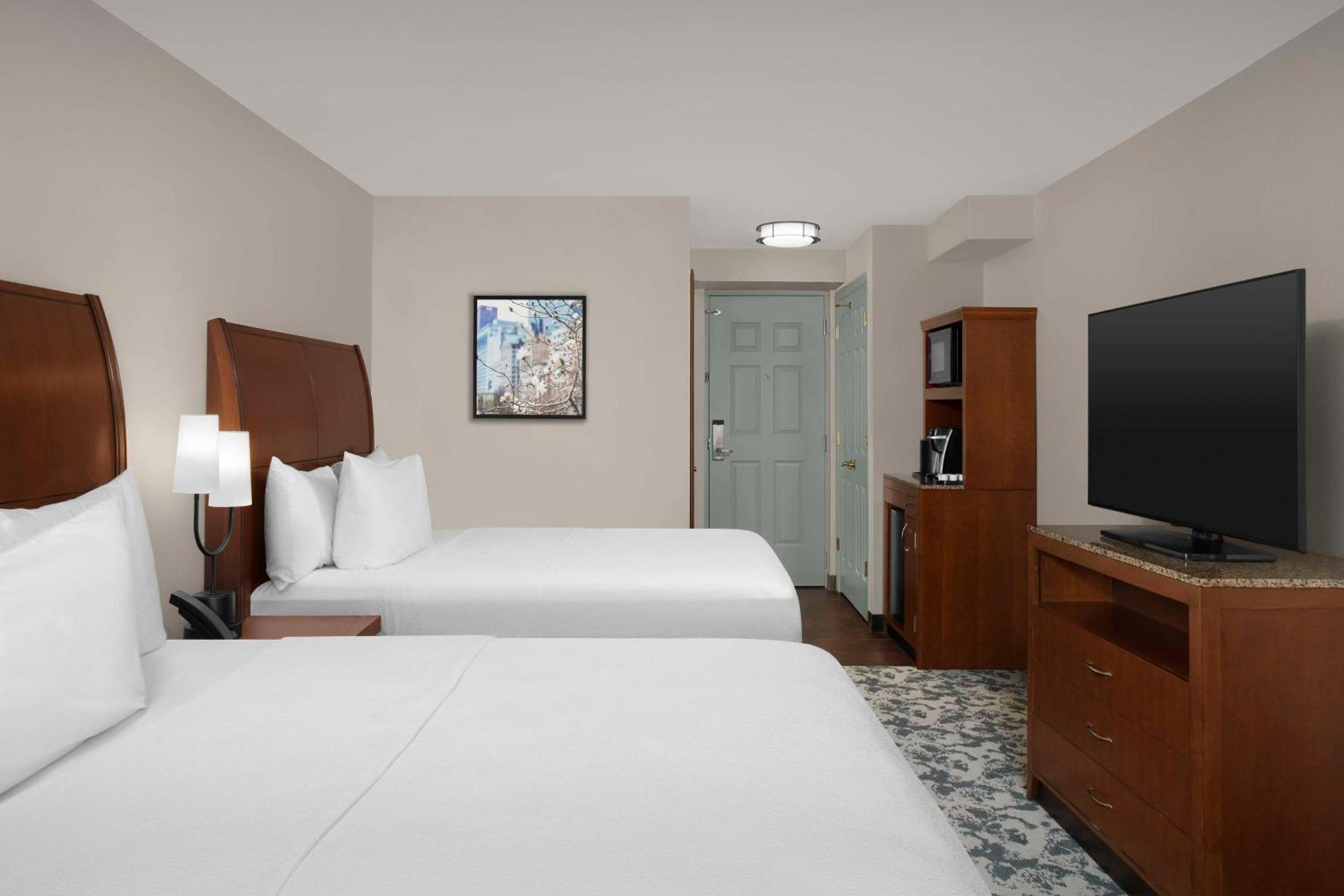 Queen Room Two Queen Beds Shower or Tub