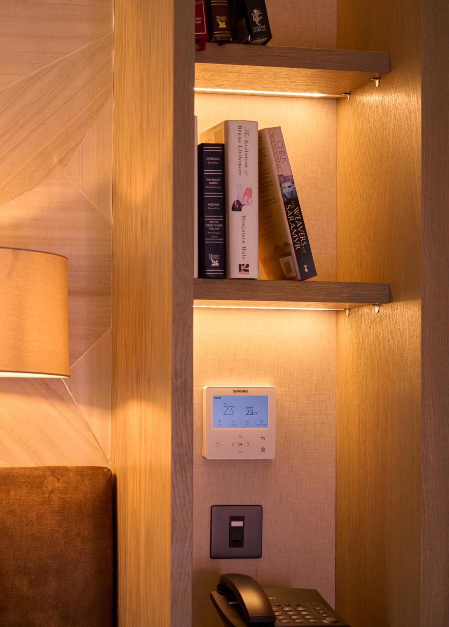 Luxury King Room