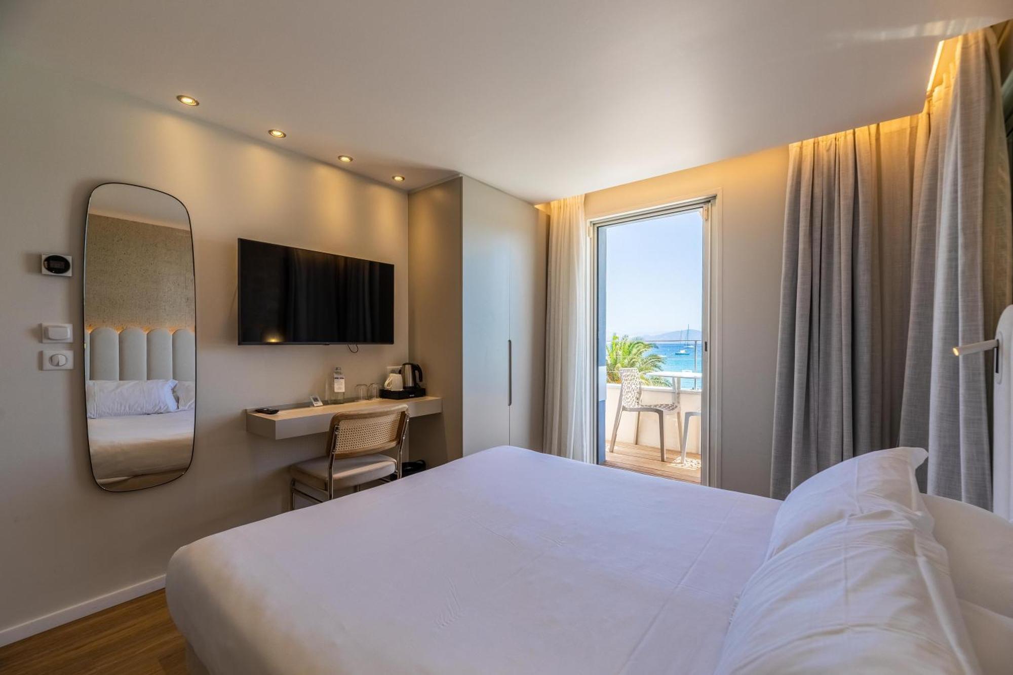 Double Room Sea View