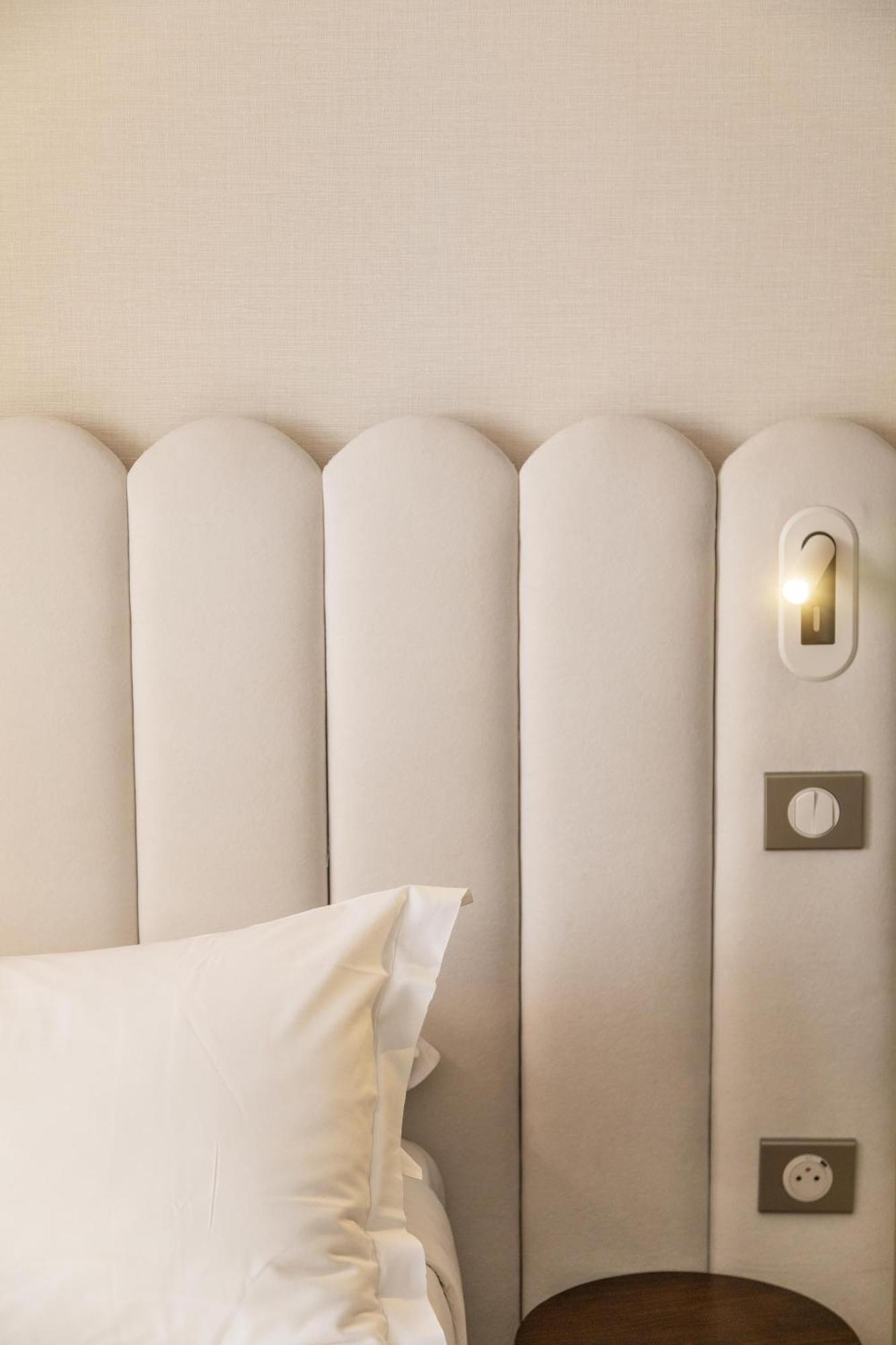 Double Room "Côté sud city view"