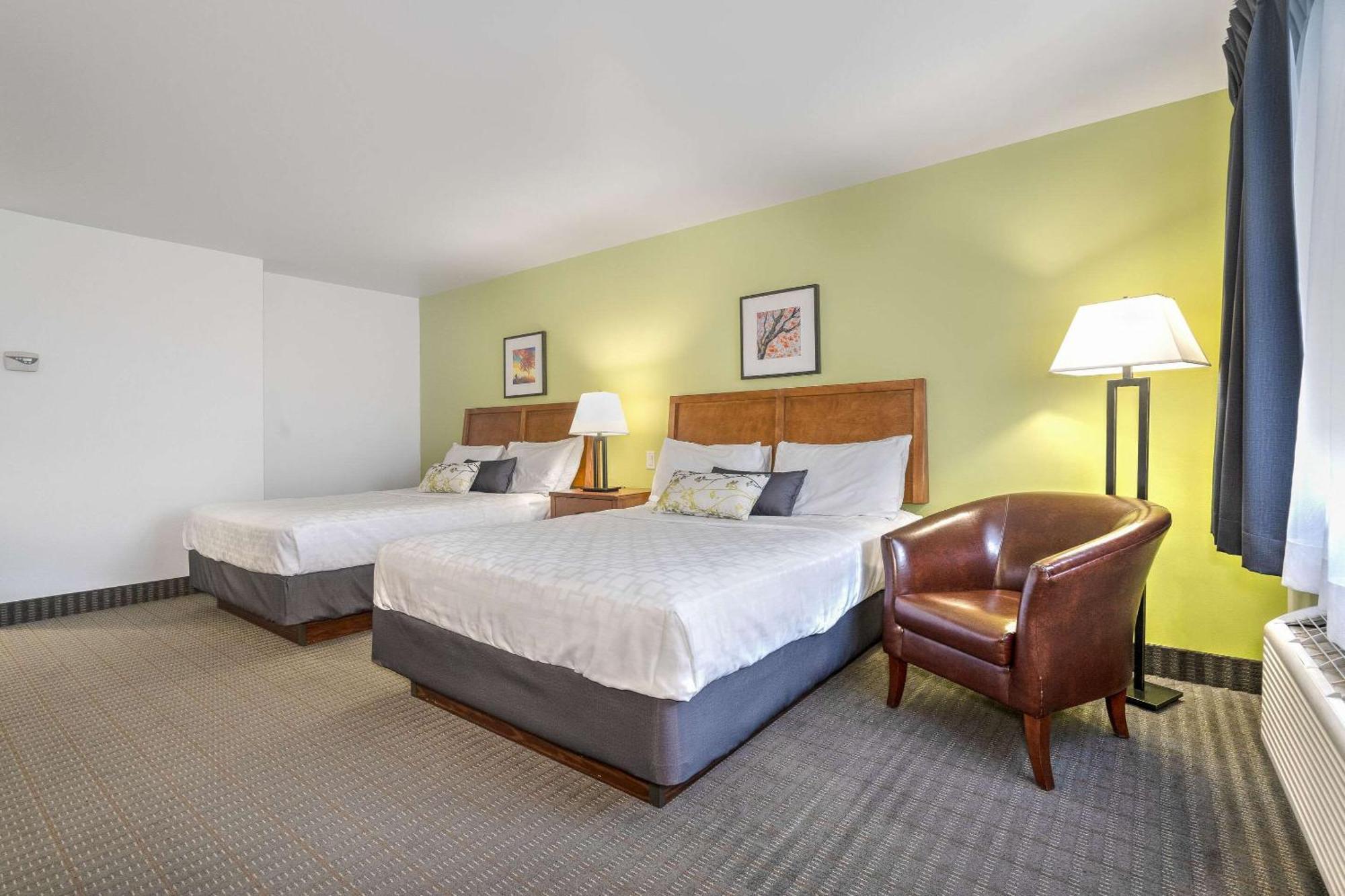 Standard Queen Room Two Queen Beds Balcony Non-Smoking
