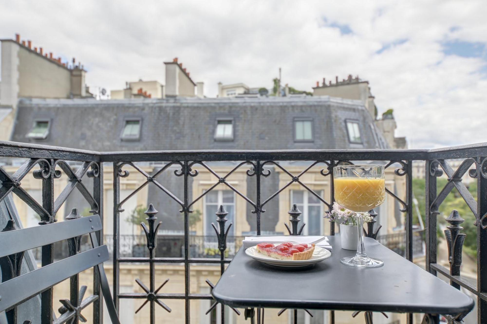 Superior Double Room Balcony