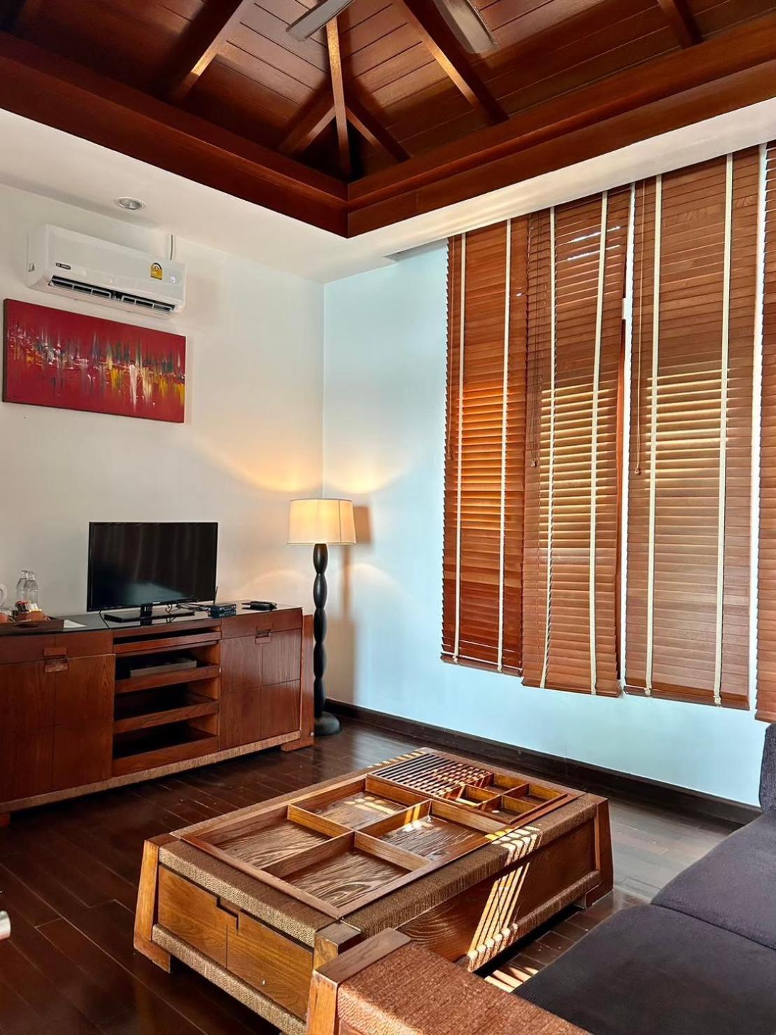 Sea Front Villa Private Pool