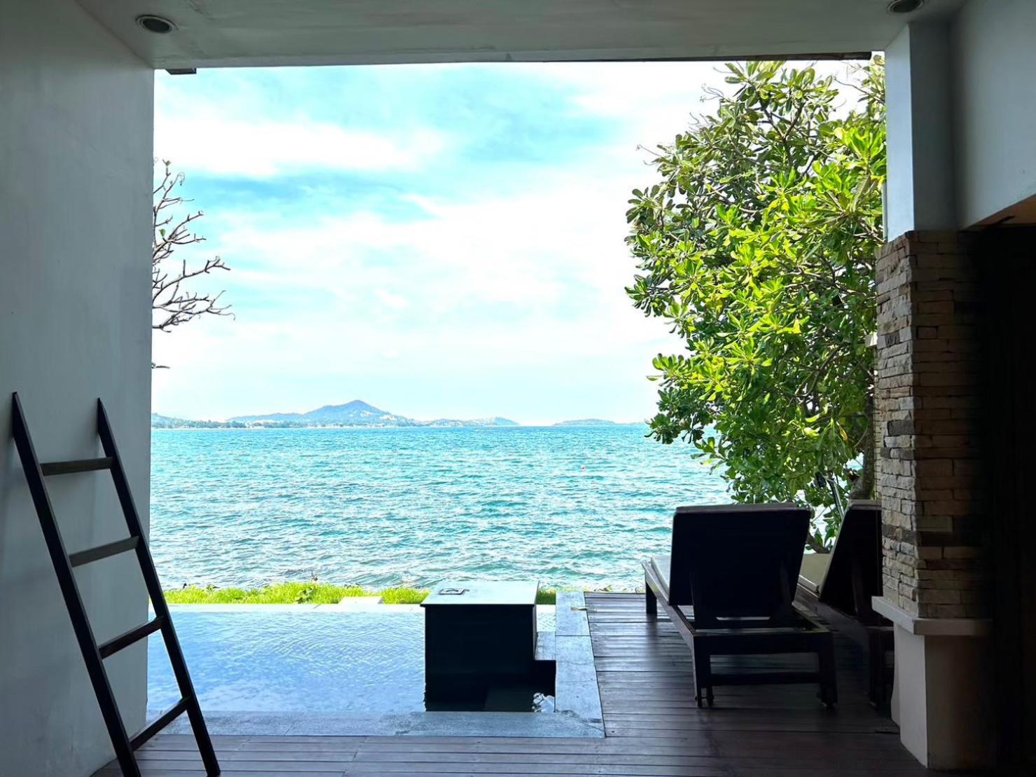 Sea Front Villa Private Pool