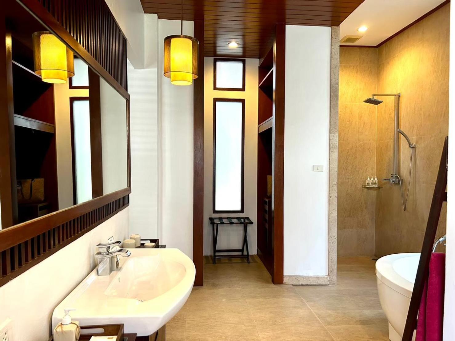 Villa Spa Bath