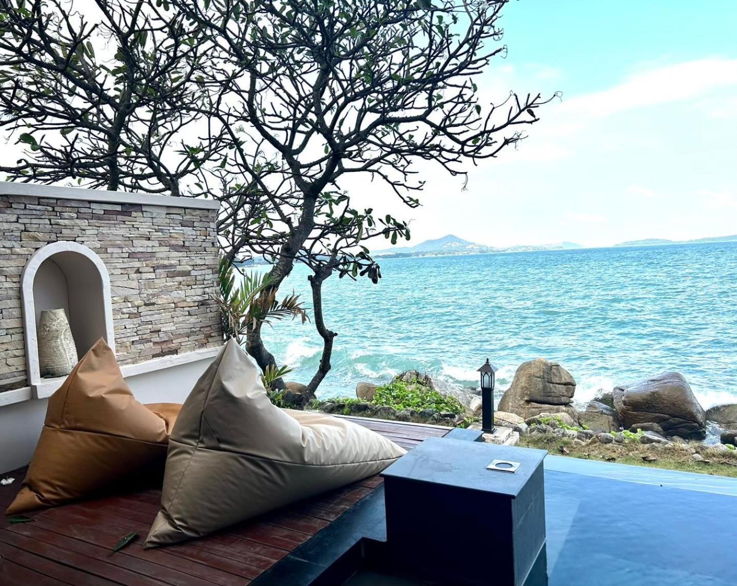 Sea Front Villa Private Pool