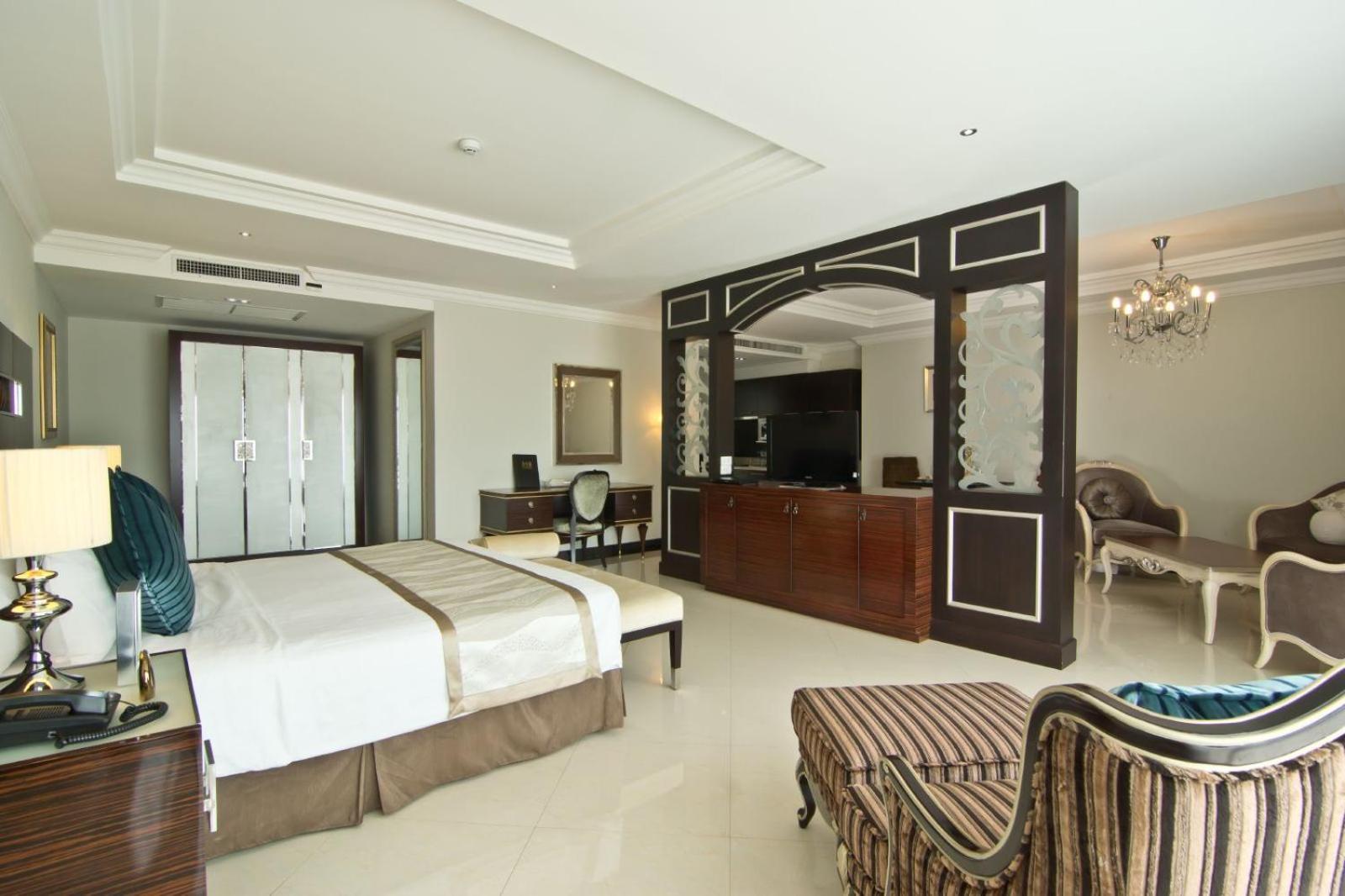 One-Bedroom Suite Balcony