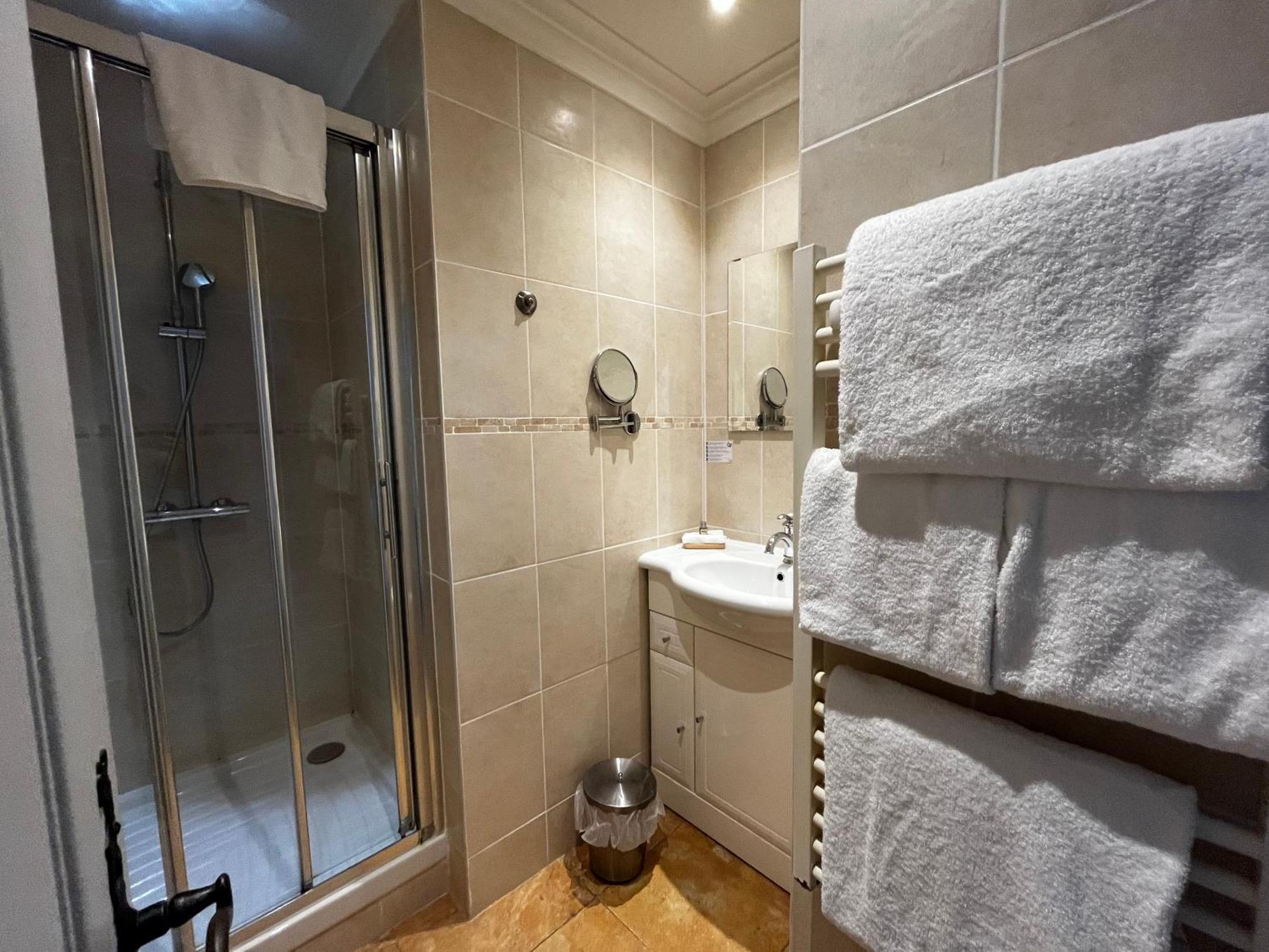 Double Room,1607227640:JPEG