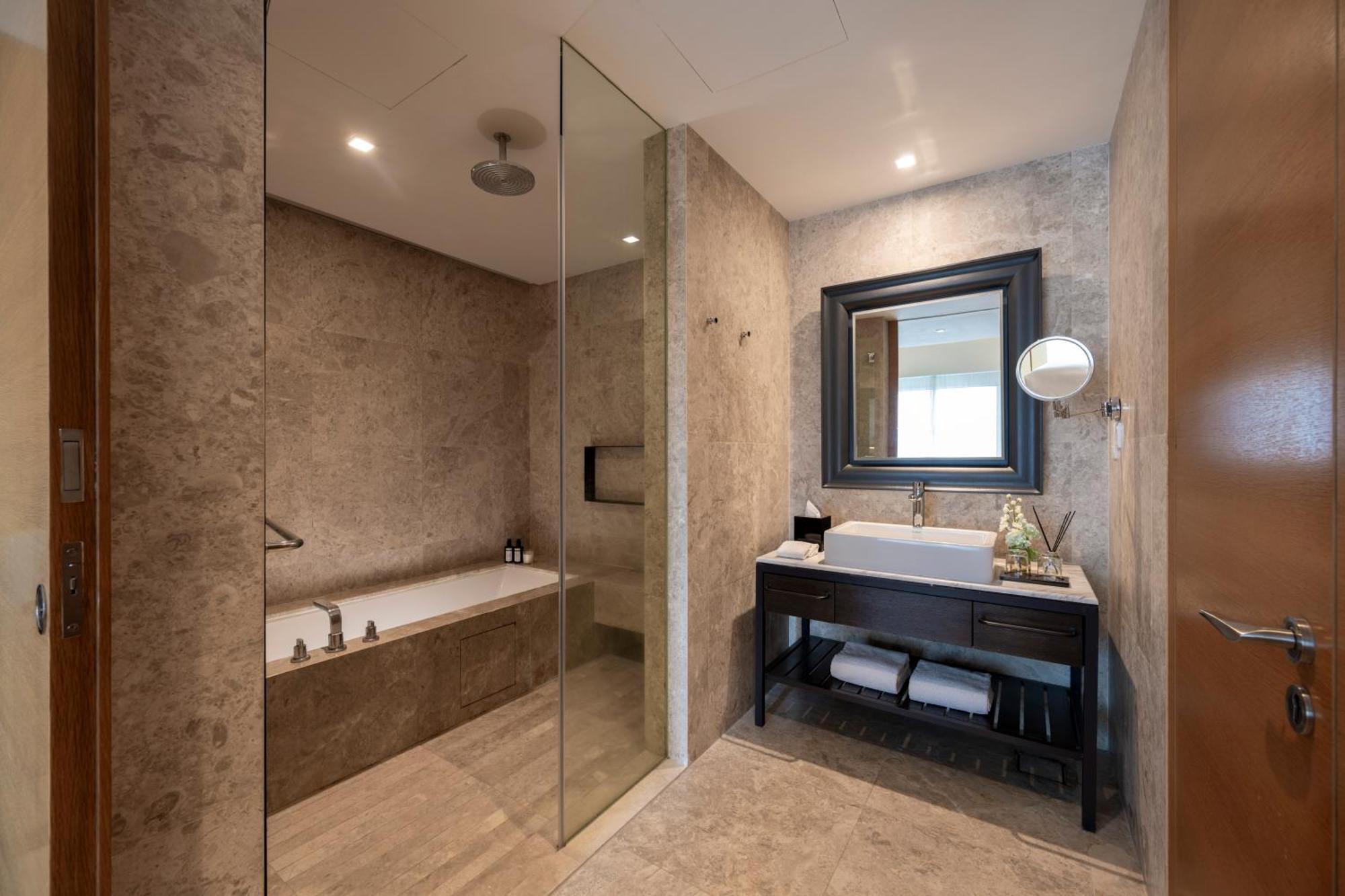 2-Bedroom Residensi