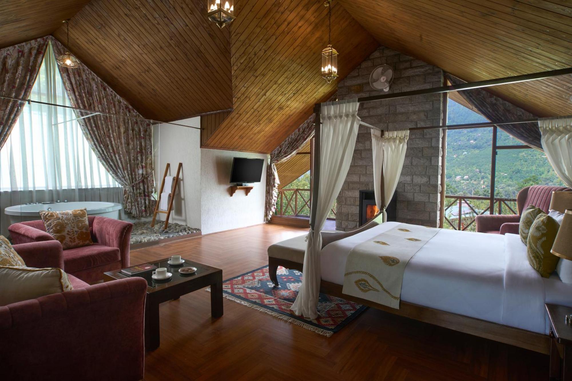 Luxury Suite Mountain View
