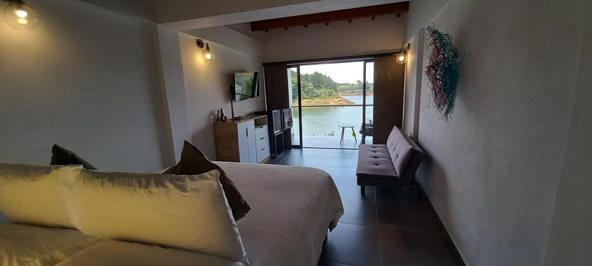 Deluxe Suite Balcony
