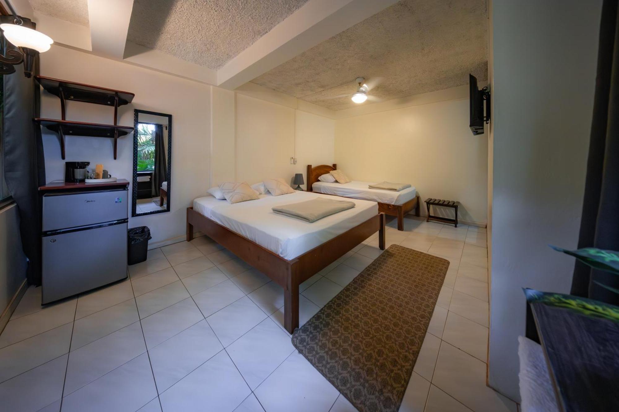 Economy Twin Room