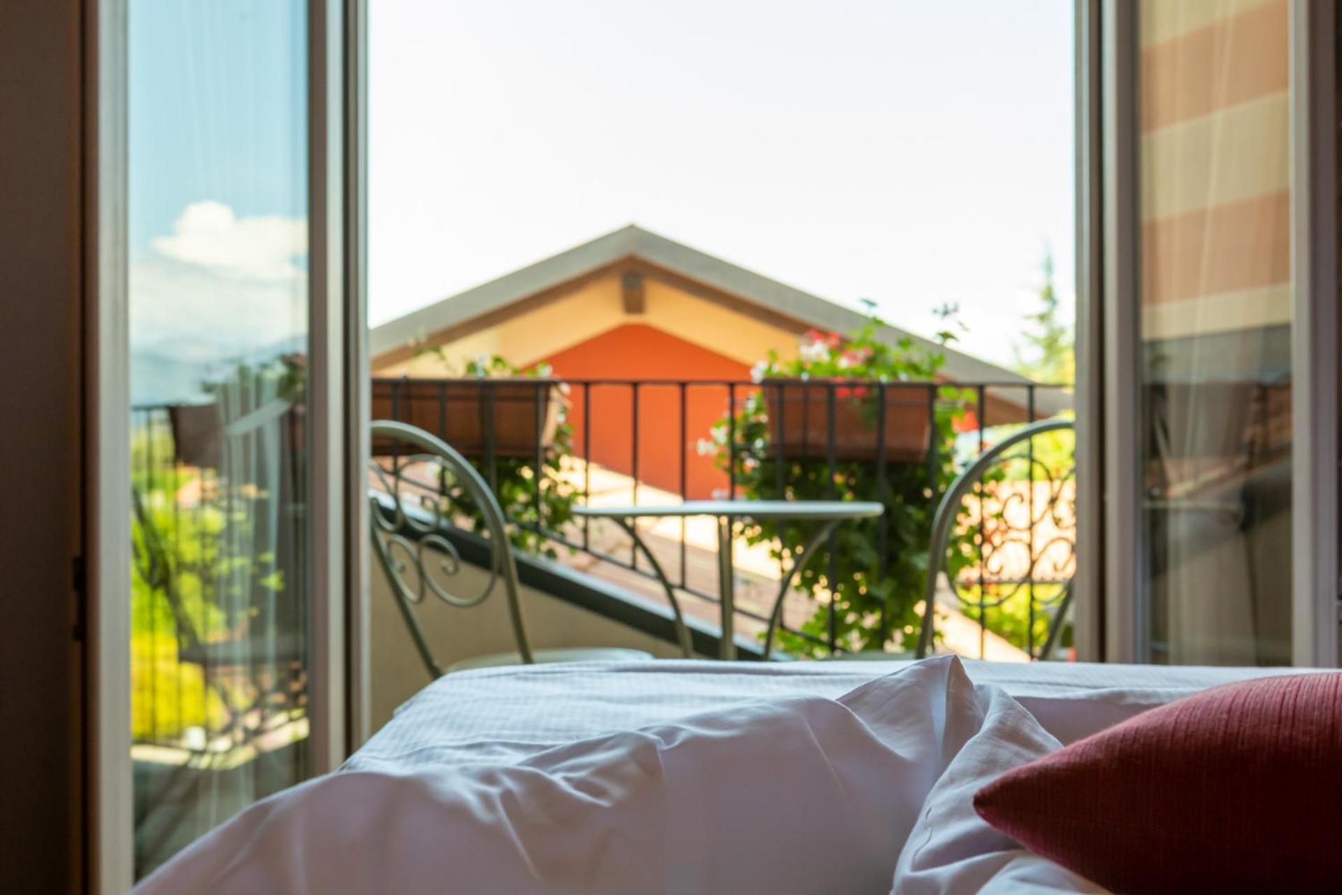 Double Room with Balcony,1610217311:JPEG