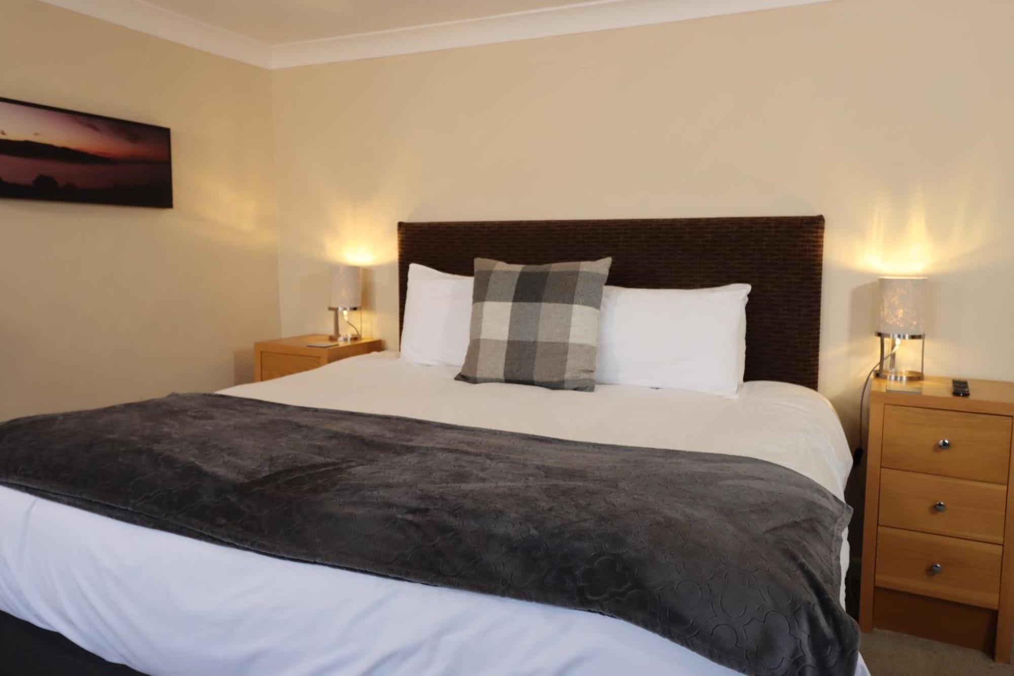 Deluxe Double Room Bath