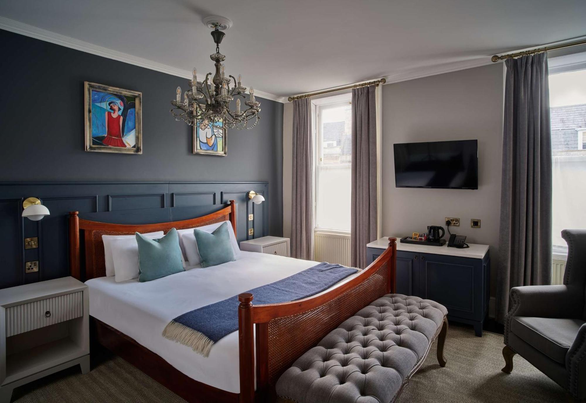 Traditional Superior Room,1611089022:JPEG