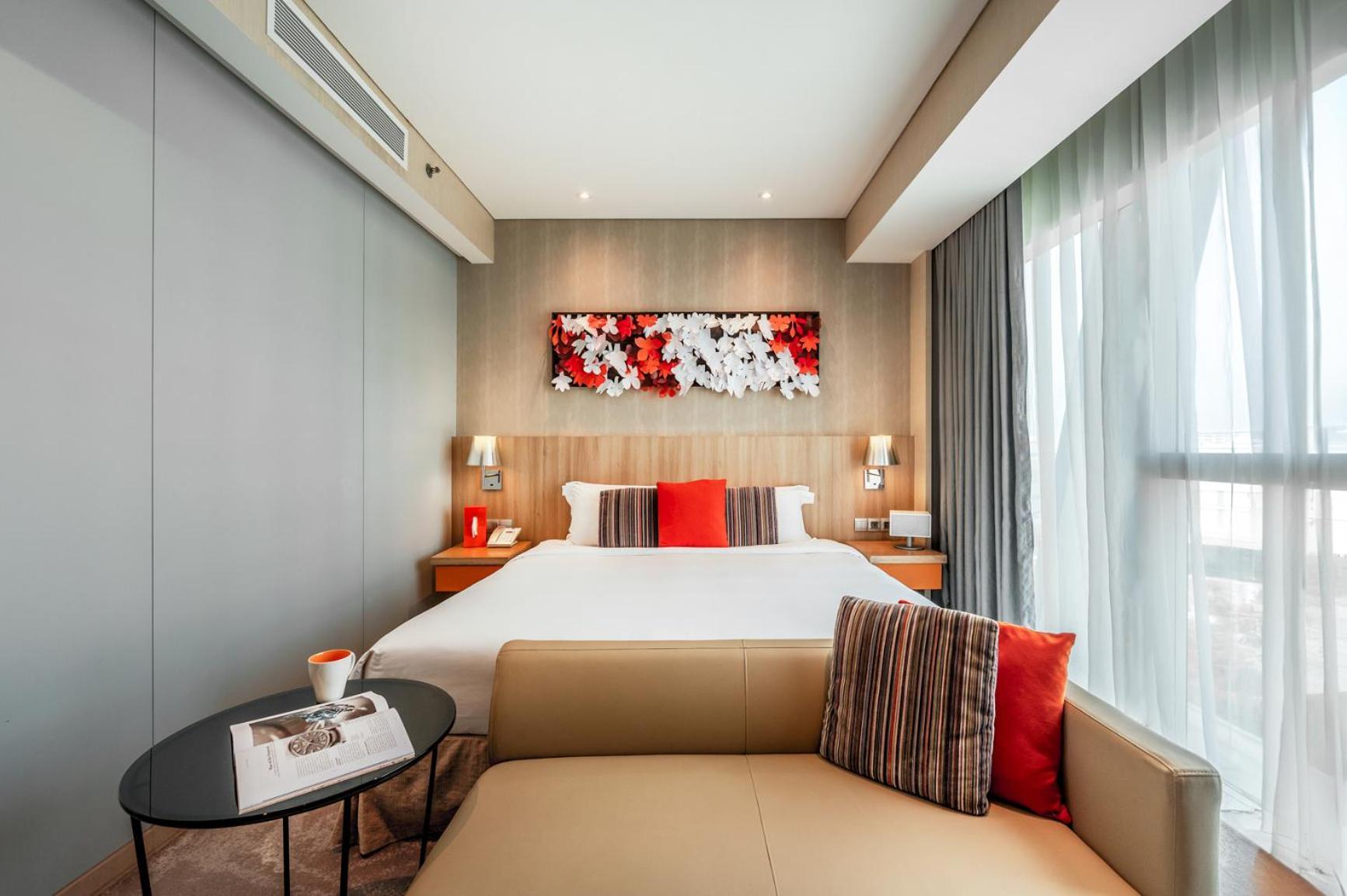 Deluxe Room with Kitchenette,1611095975:JPEG