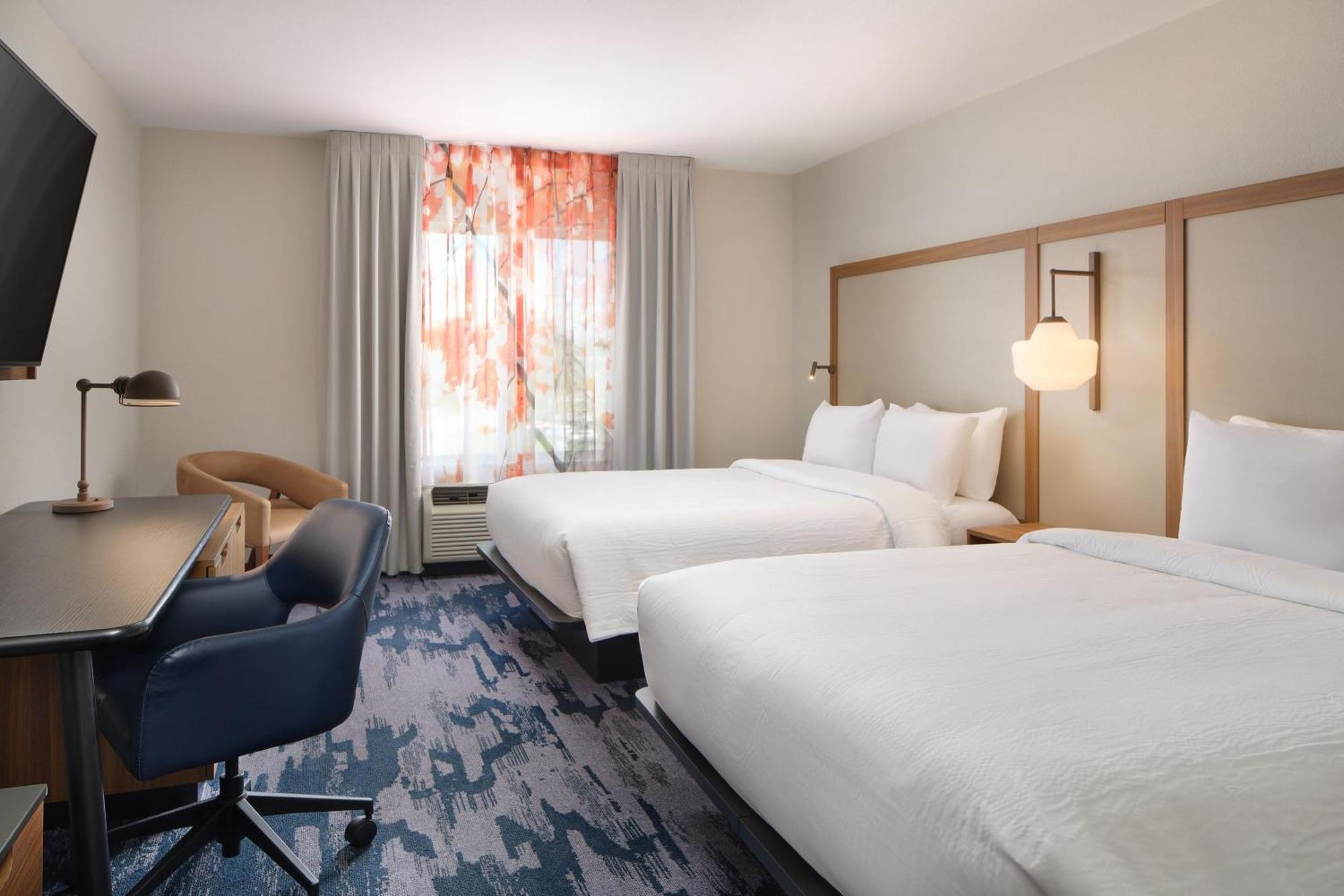 Queen Room with Two Queen Beds,1613423831:JPEG