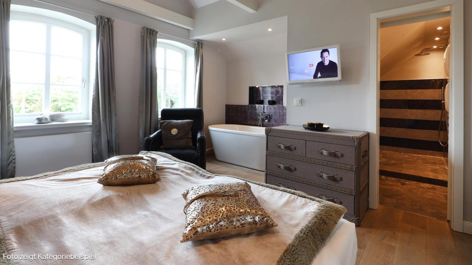 Gallery Suite Deluxe