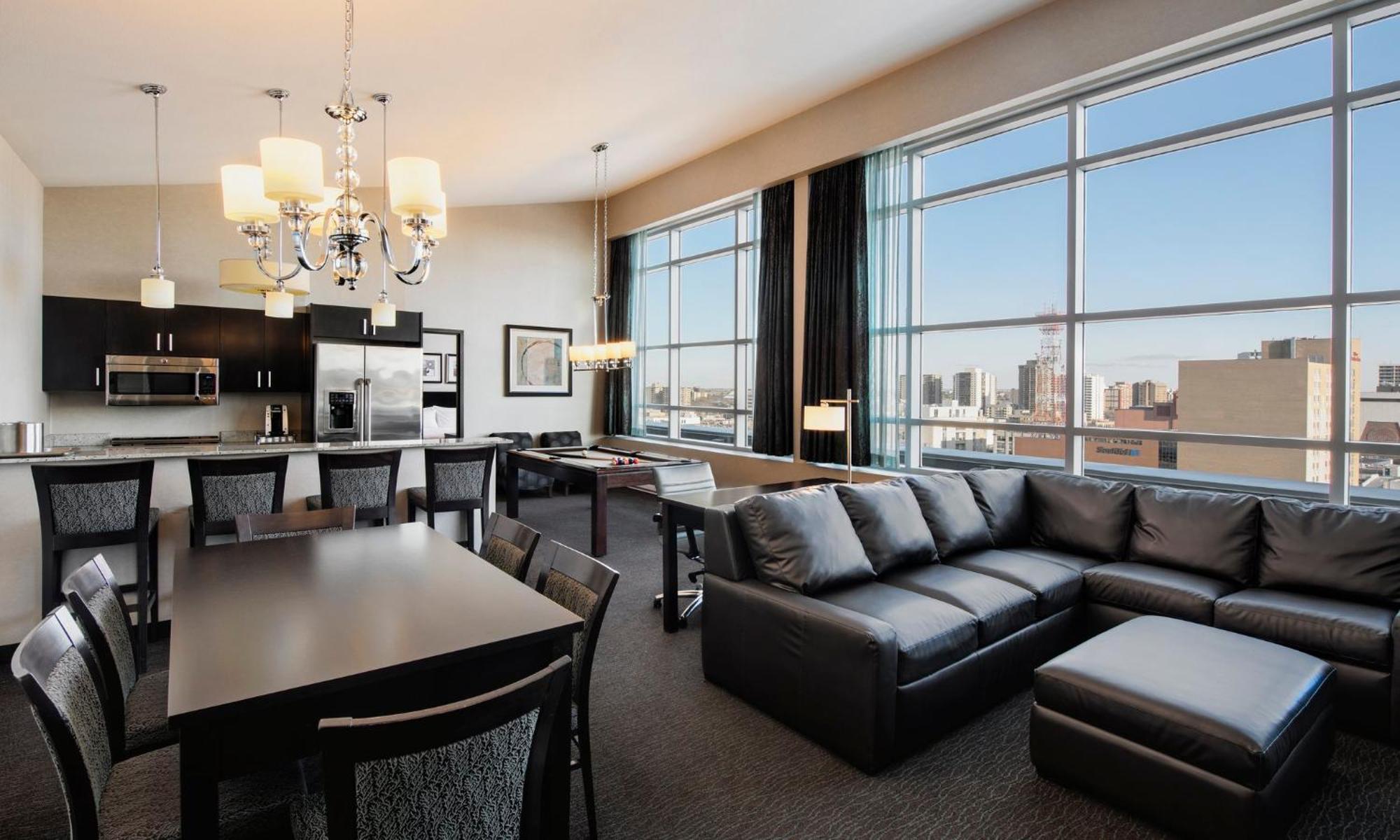Penthouse Suite