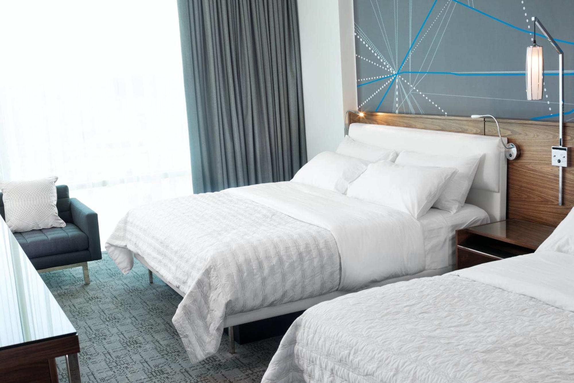 Suite Room 2 King Beds