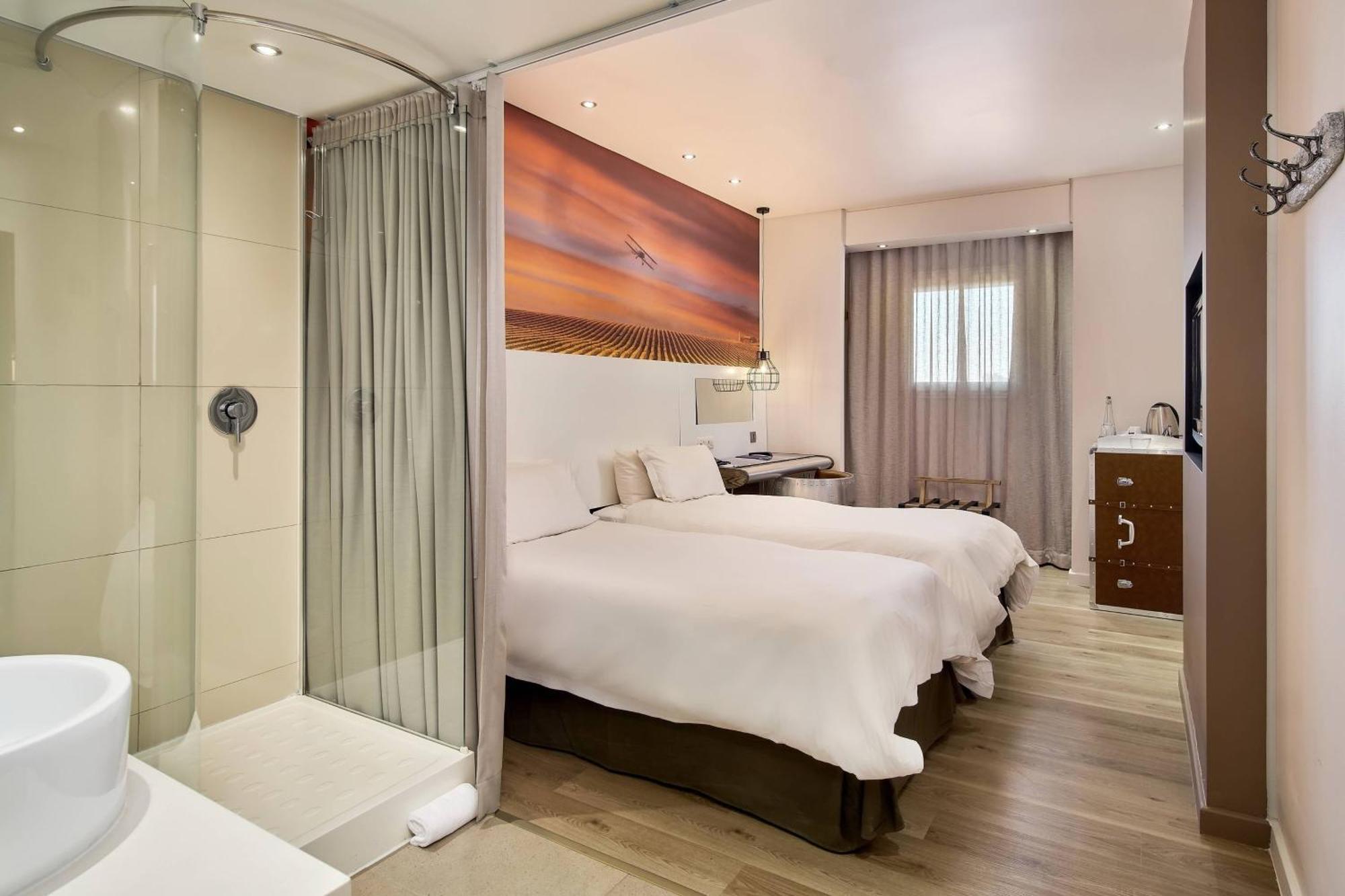 Guest room 2 Twin or Single Beds