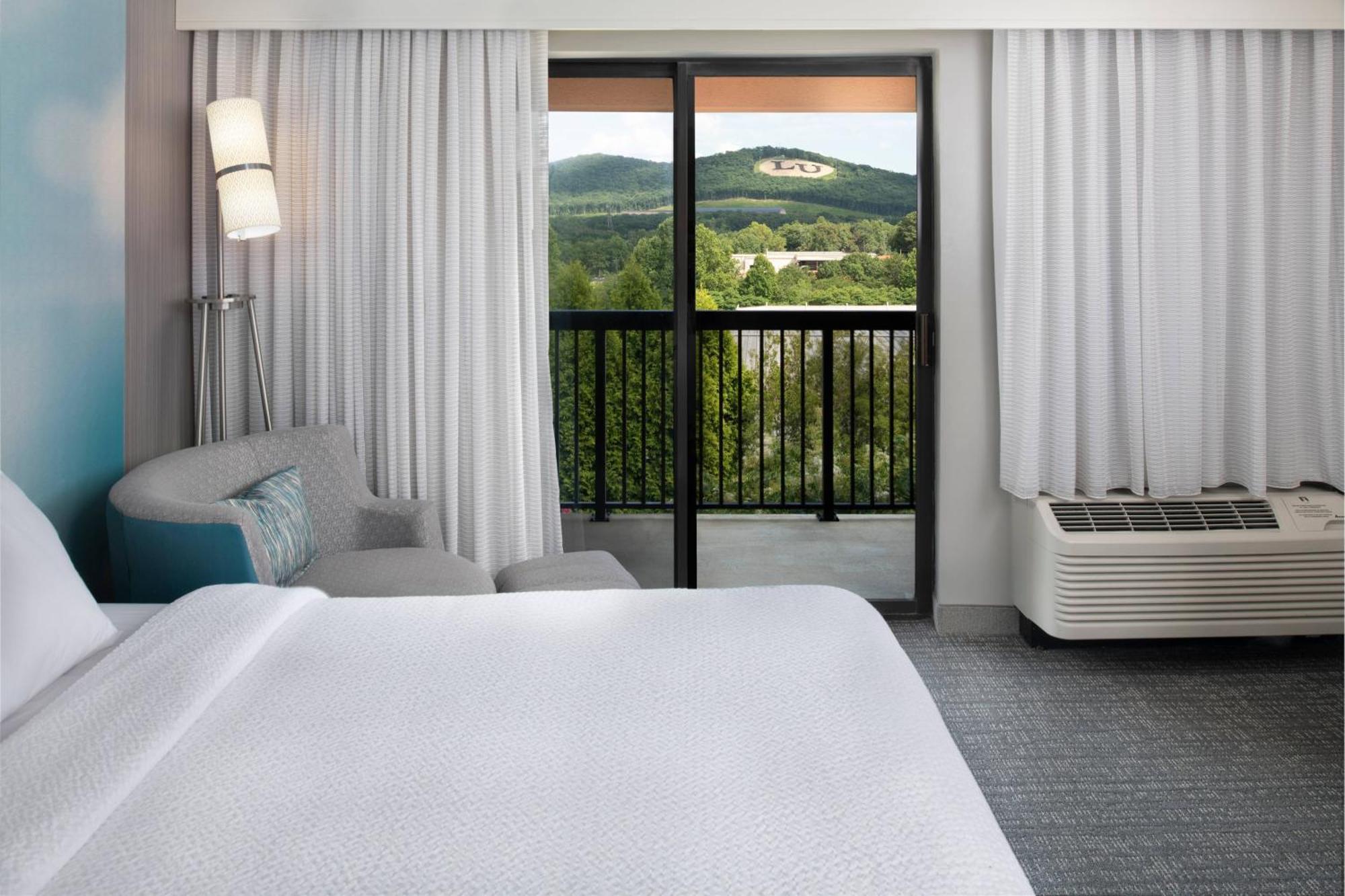 Queen Room with Two Queen Beds - Hearing Accessible,1617462643:JPEG