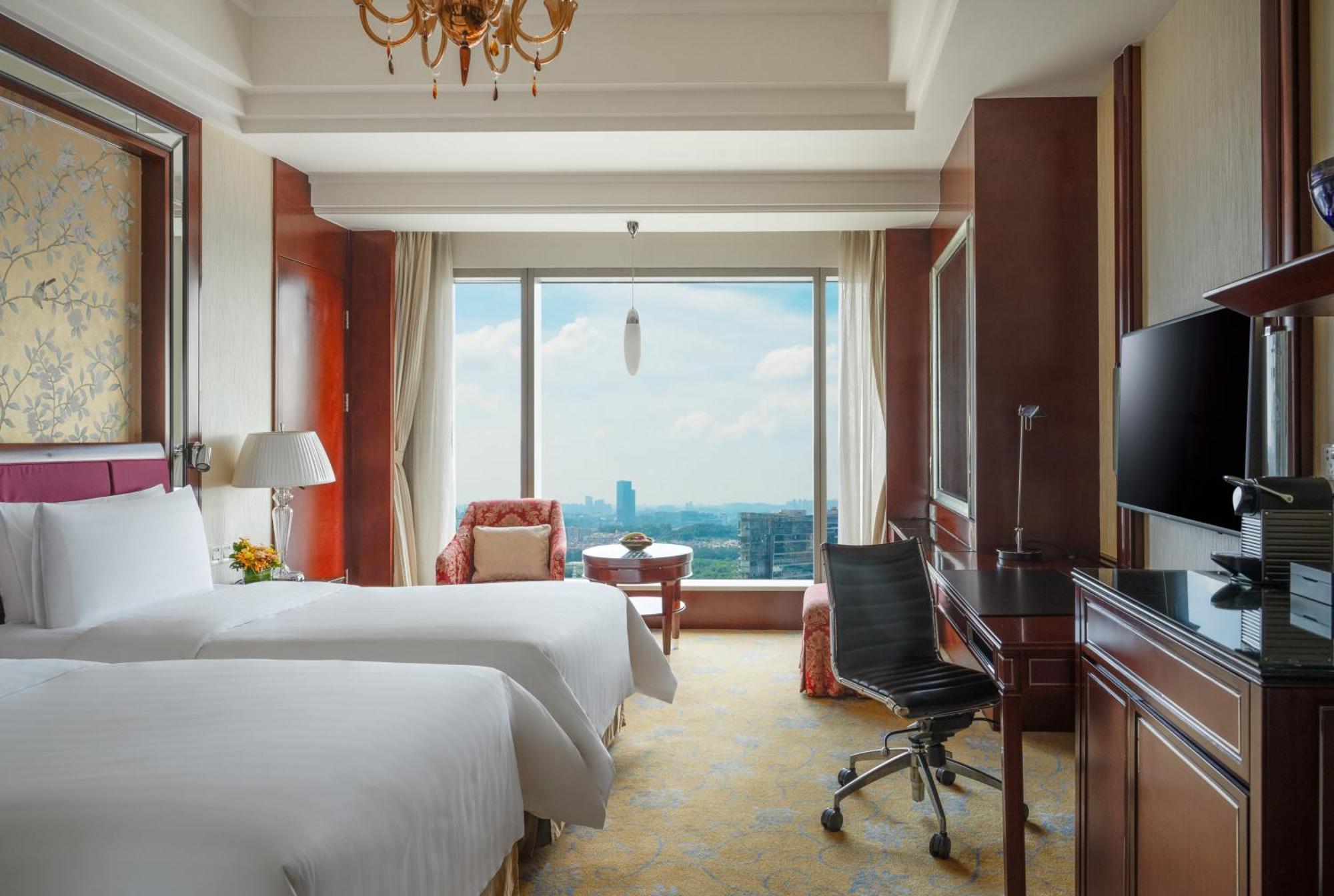 Horizon Deluxe Twin Room Riverview