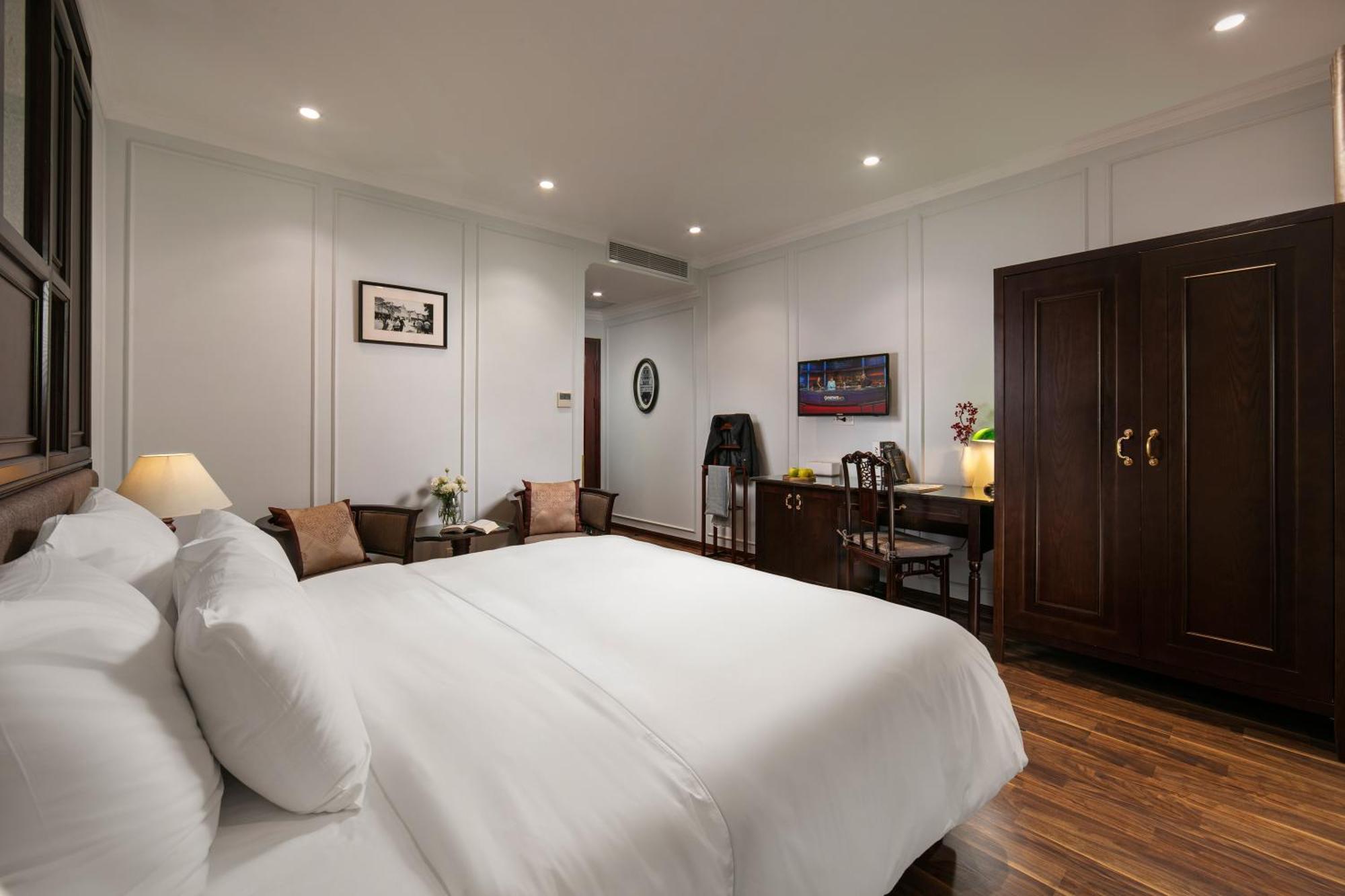 Superior Double or Twin Room No Window
