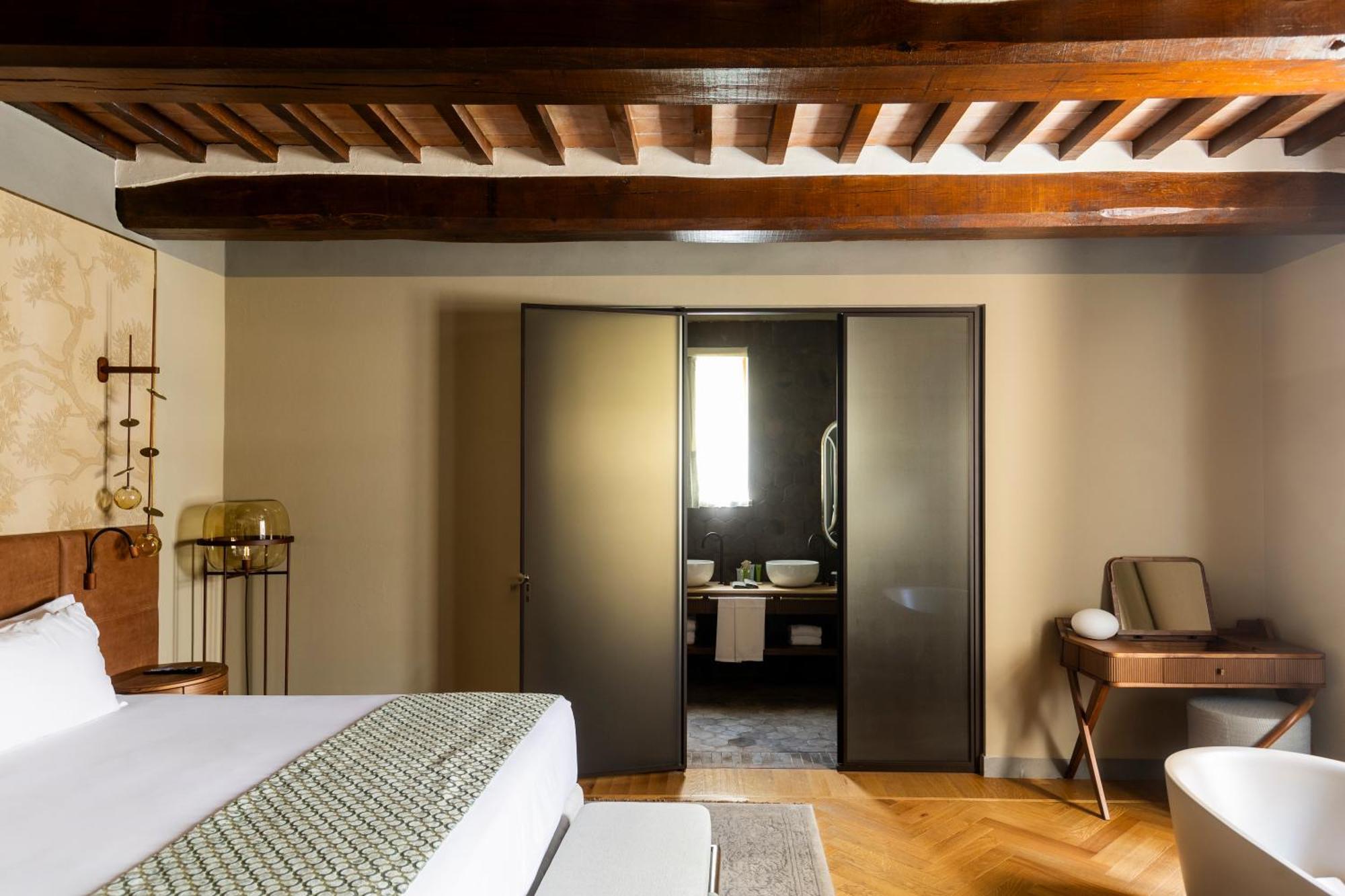 Executive Suite Cloister