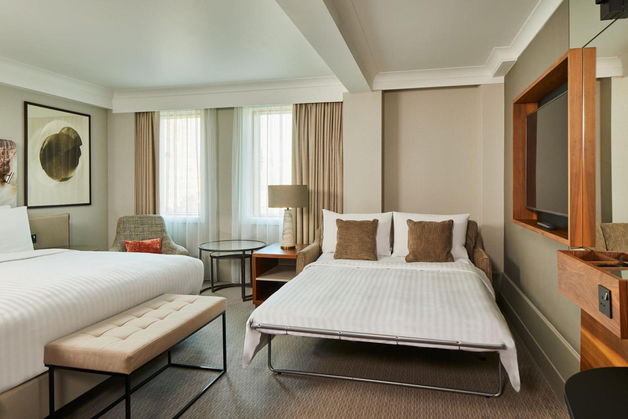 Junior Suite Executive Lounge Access