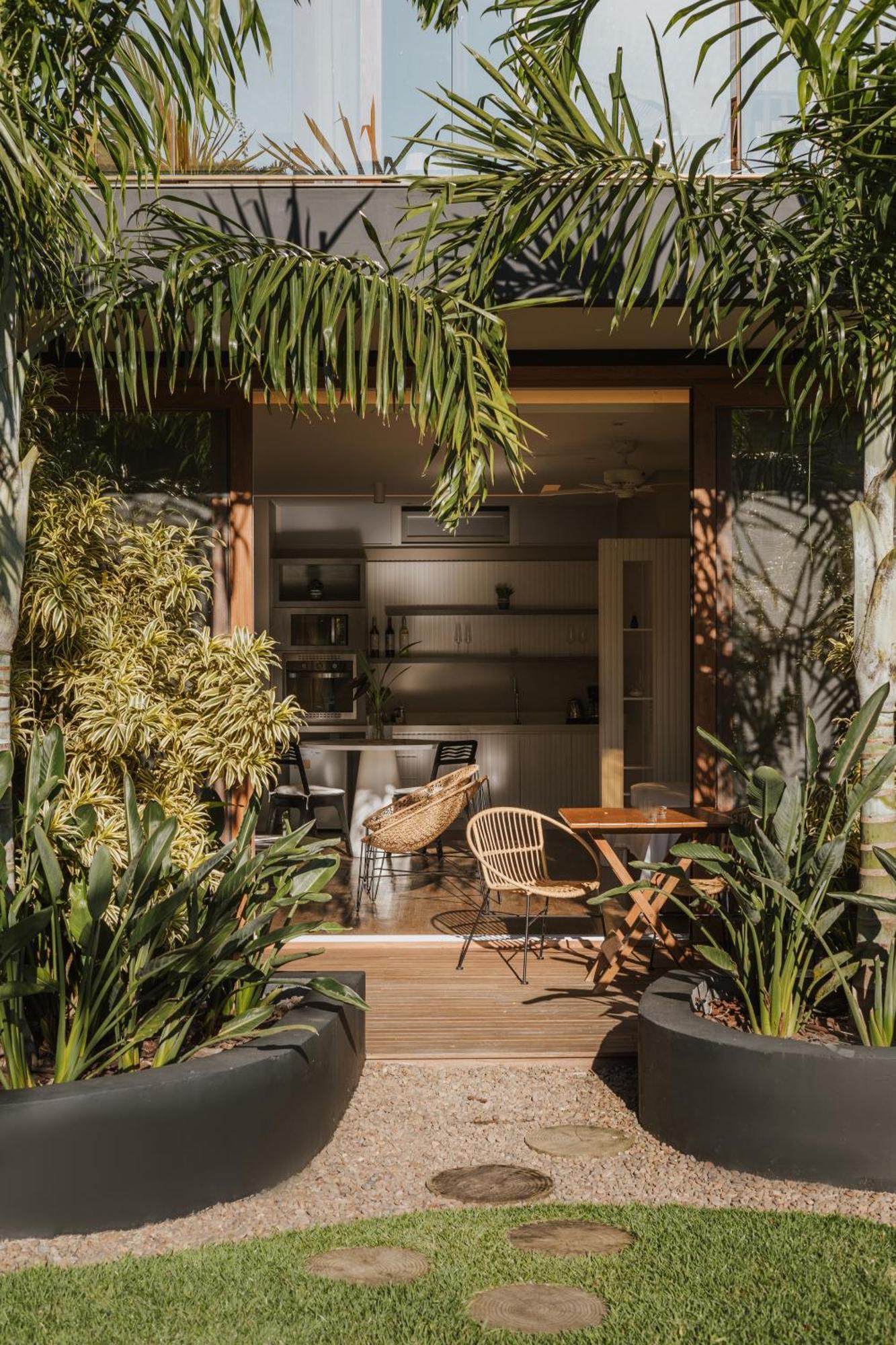 Suite with Garden View