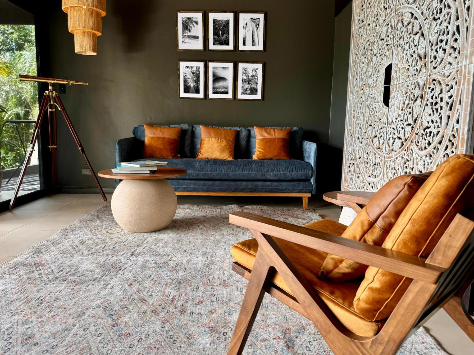 Suite with Balcony,1619769577:JPEG