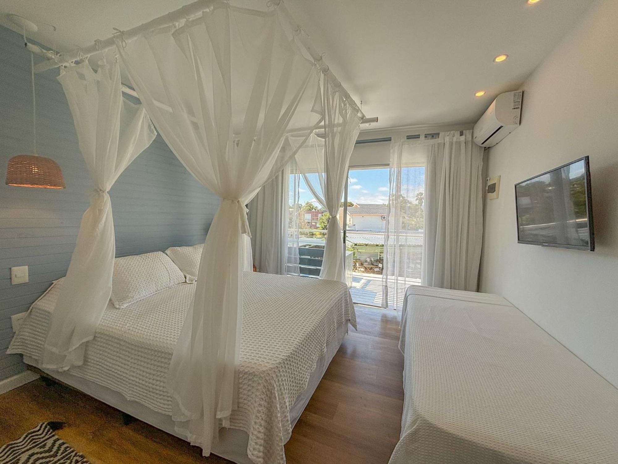 Double Room Pool View